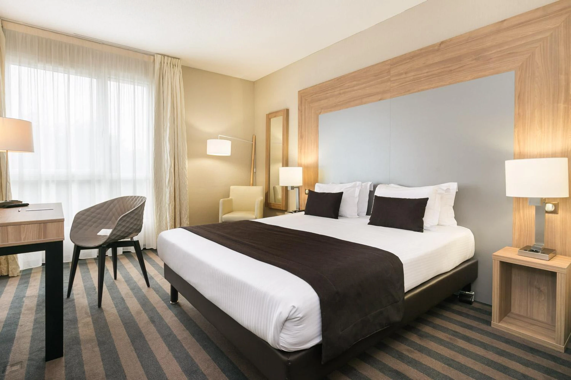 Chambre disponible pour un séminaire d'entreprise à 7Hotel&Spa - Illkirch-Graffenstaden