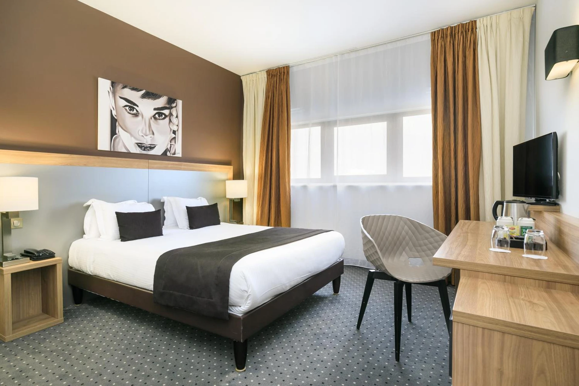 Magnifique chambre pour un séminaire d'entreprise à 7Hotel&Spa - Illkirch-Graffenstaden