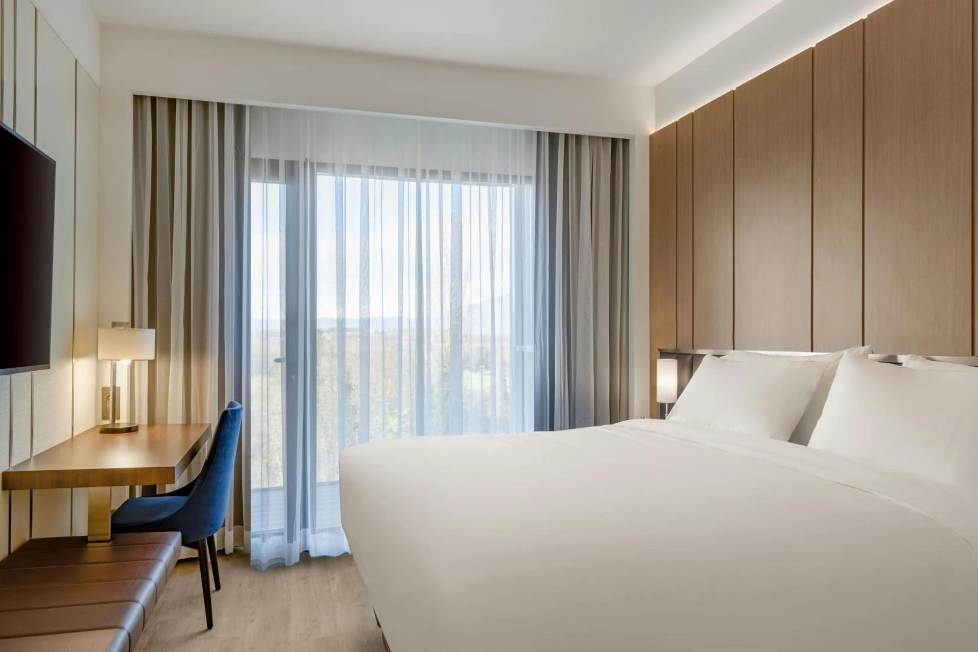 Chambre disponible pour un séminaire d'entreprise à AC Hotel by Marriott Saint-Julien-en-Genevois - Saint-Julien-en-Genevois