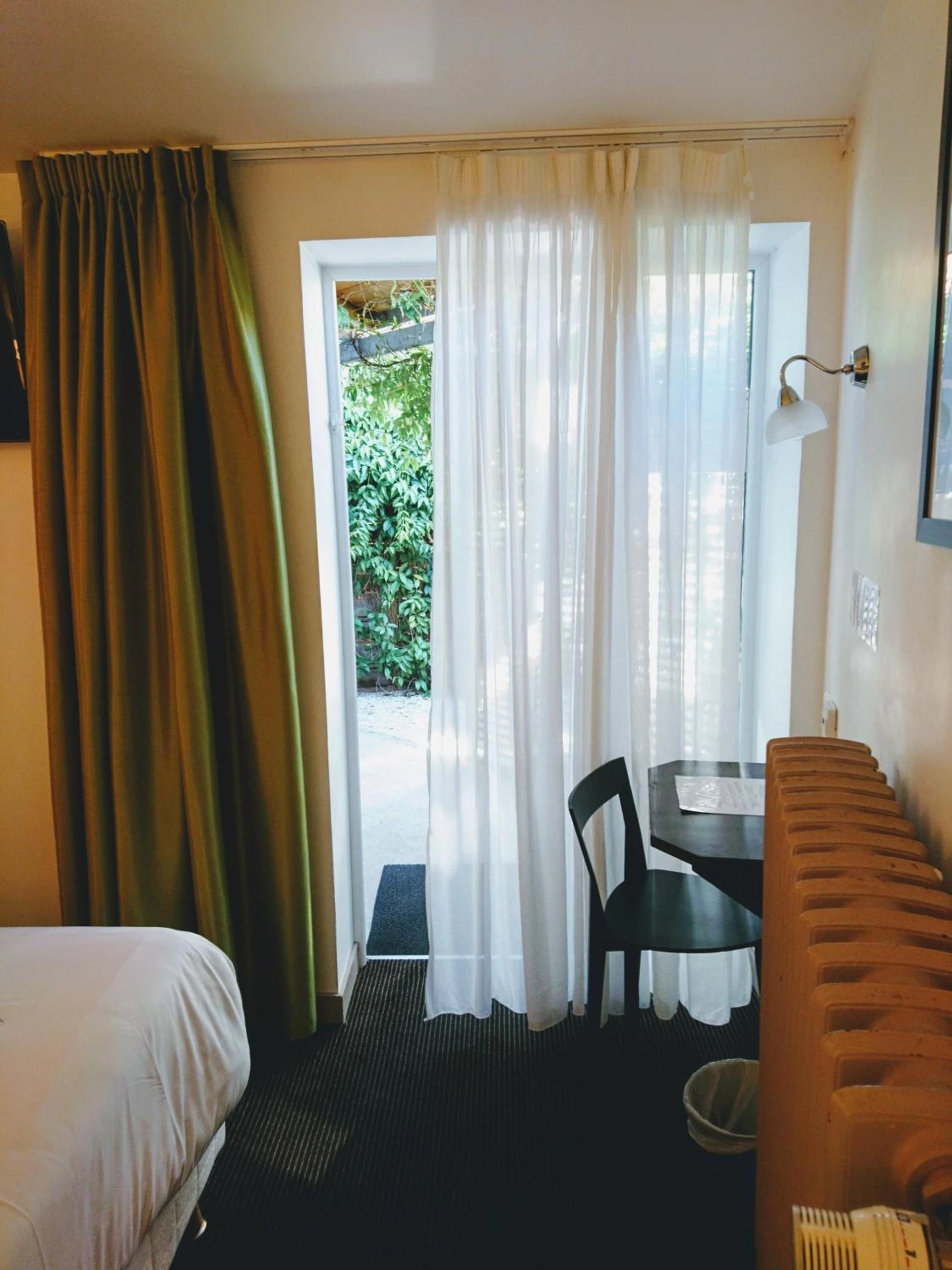 Chambre disponible pour un séminaire d'entreprise à Accostage Hôtel Plage de la Concurrence - La Rochelle