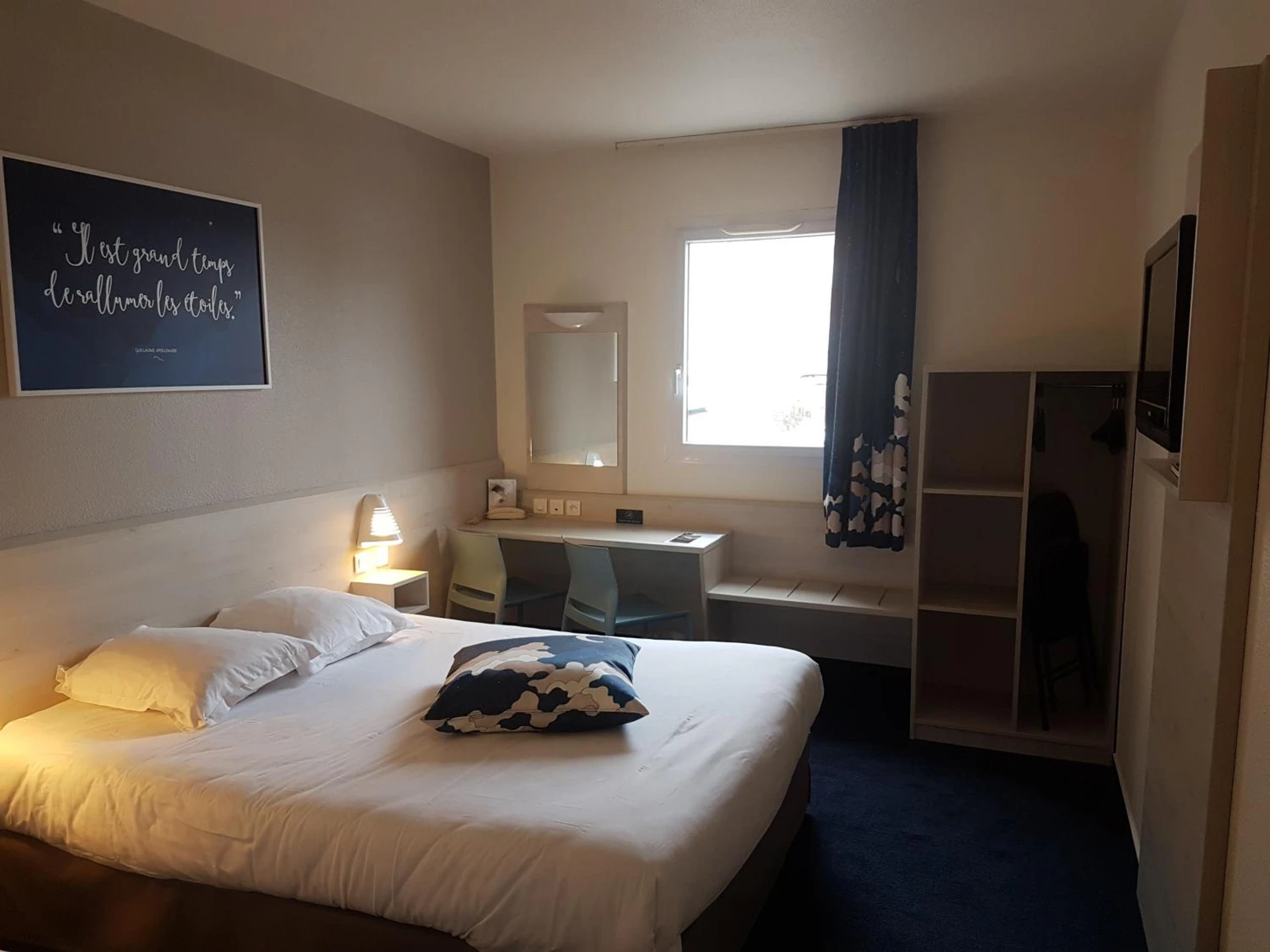 Magnifique chambre pour un séminaire d'entreprise à Ace Hôtel Clermont Ferrand La Pardieu - Clermont-Ferrand