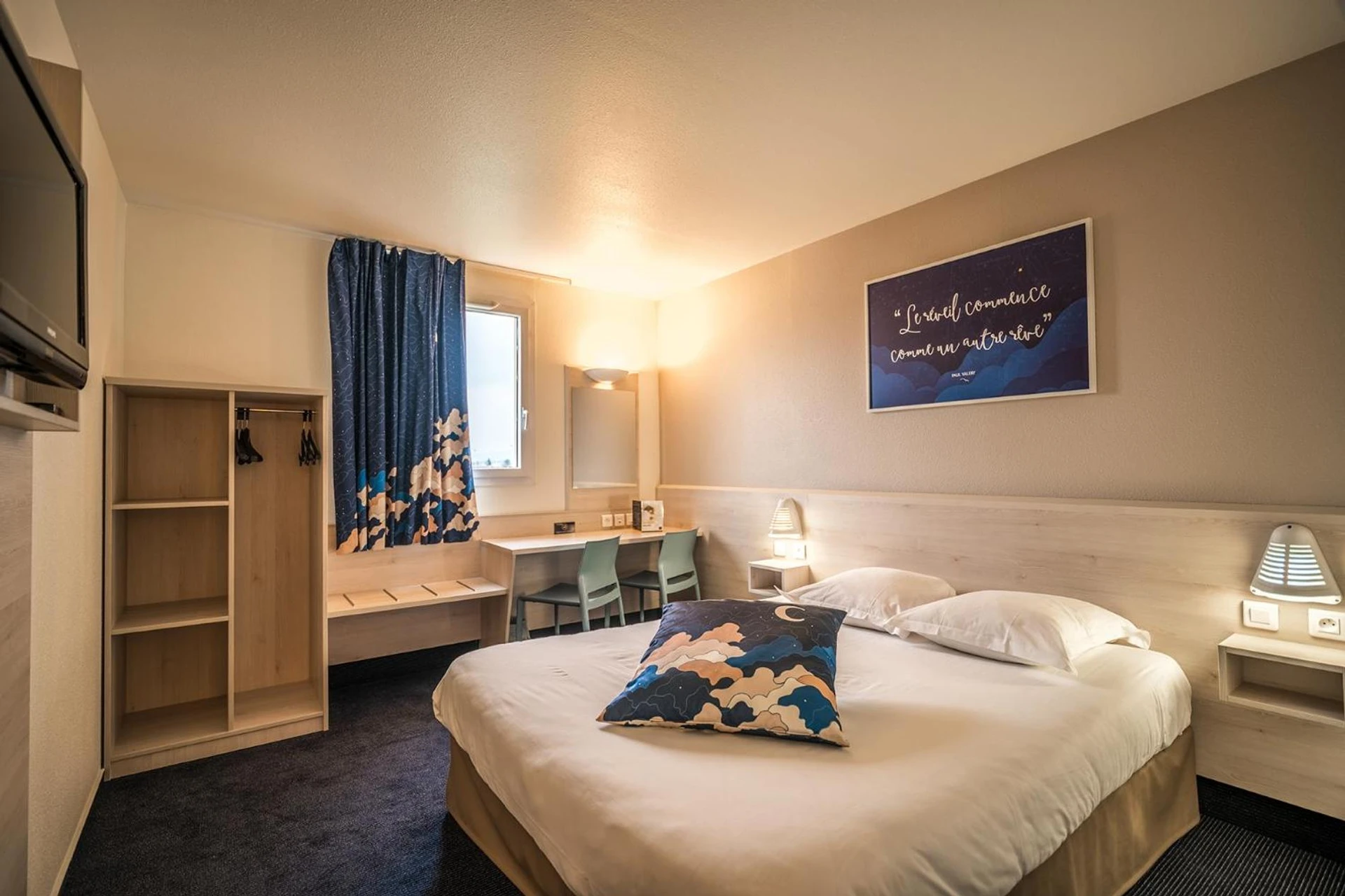 Chambre disponible pour un séminaire d'entreprise à ACE Hôtel Lyon Vénissieux Parc des Expositions - Vénissieux