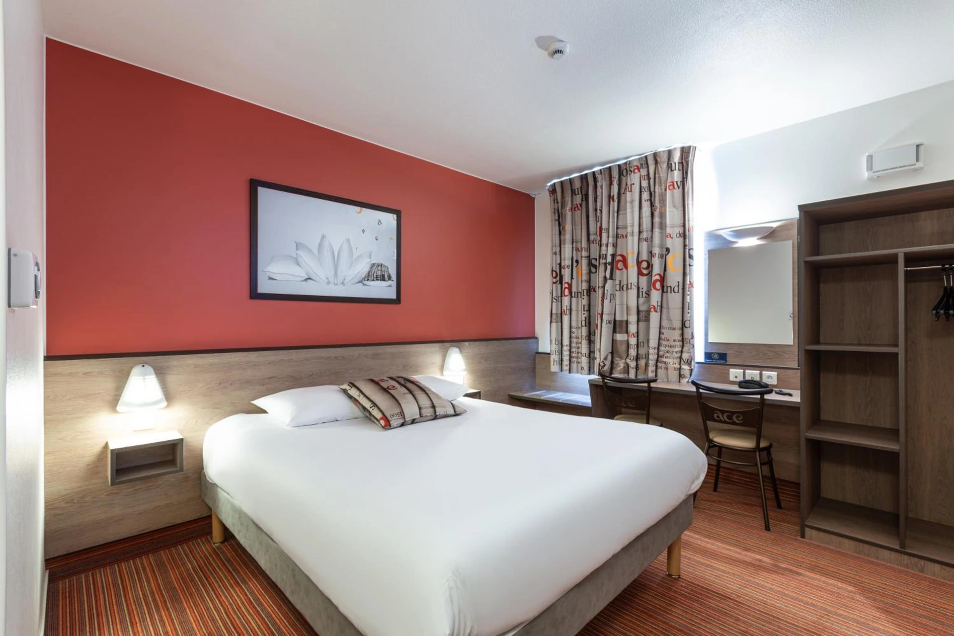 Organiser un séminaire d'entreprise : Ace Hotel Roanne à mably