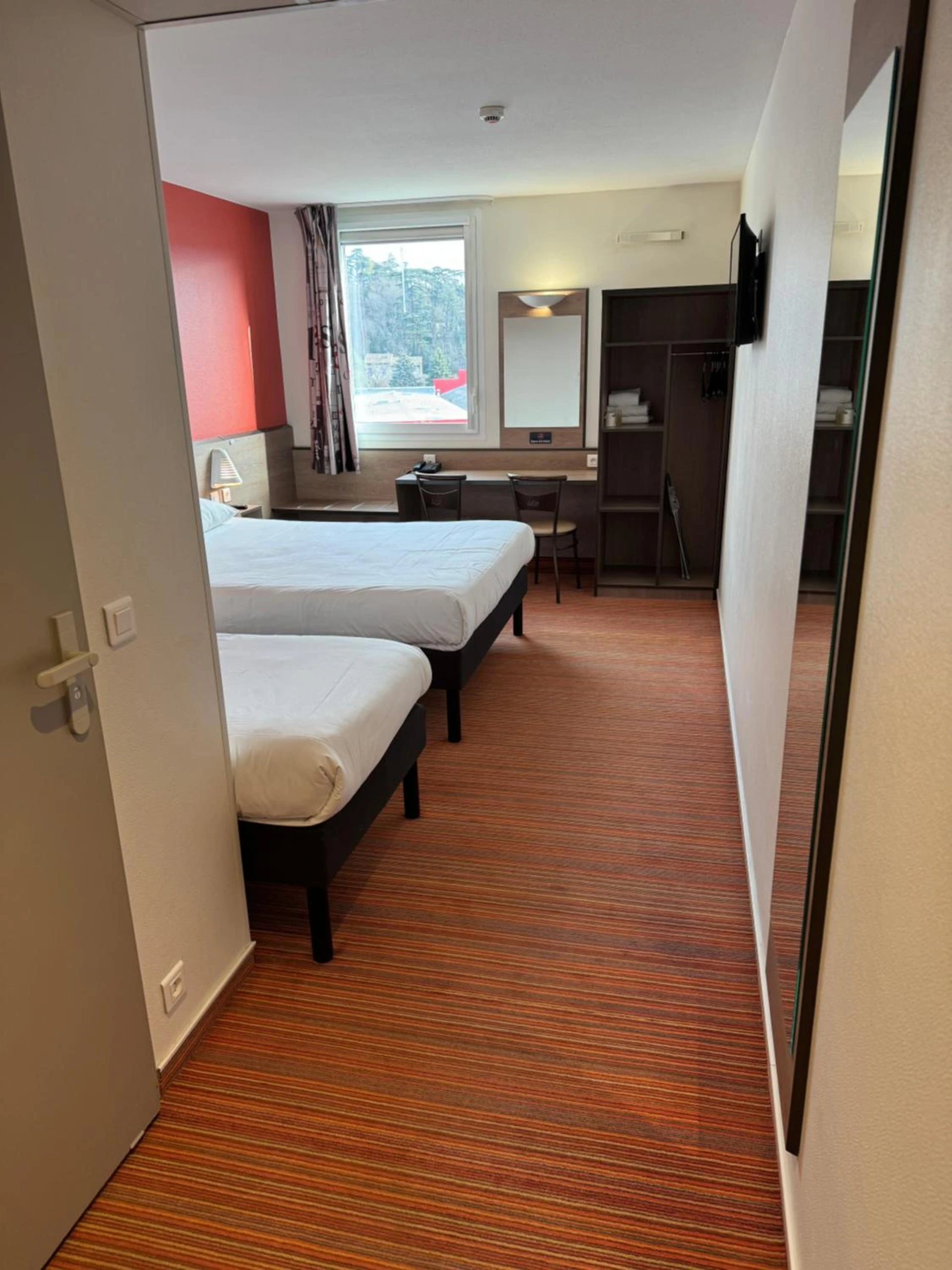 Magnifique chambre pour un séminaire d'entreprise à Ace Hotel Valence - Valence