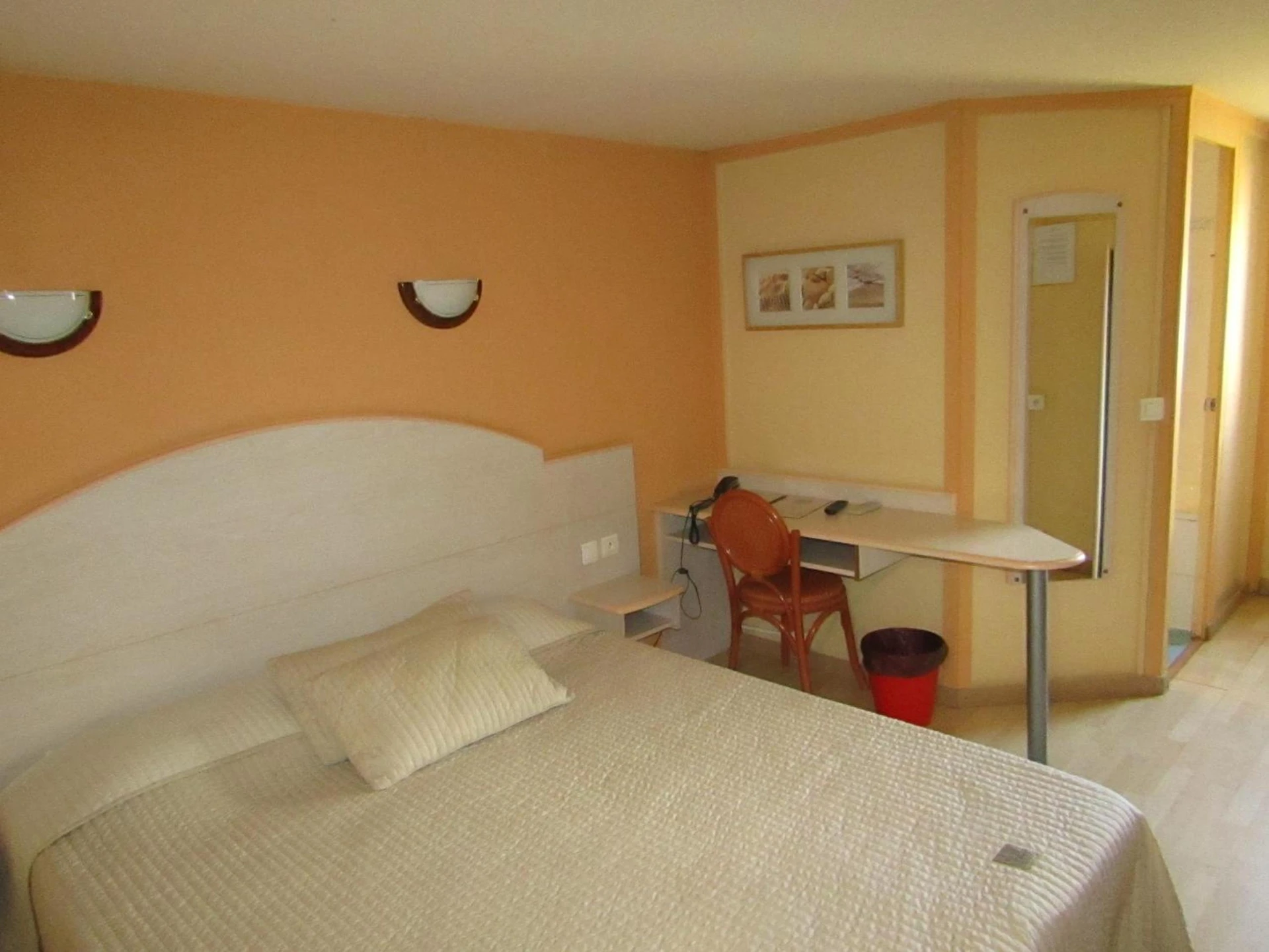 Chambre disponible pour un séminaire d'entreprise à Aix Hotel - Aix-en-Provence