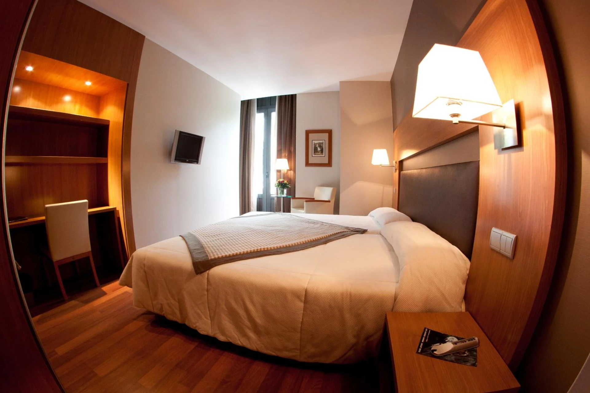 Chambre disponible pour un séminaire d'entreprise à Alti Hôtel - Luchon