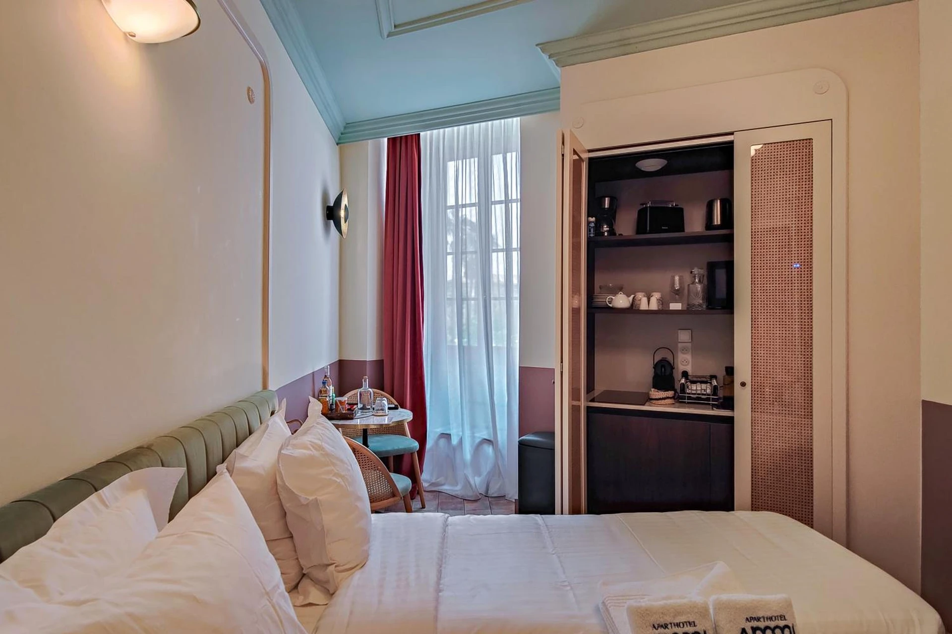 Magnifique chambre pour un séminaire d'entreprise à Aparthotel AMMI Vieux Nice - Nice