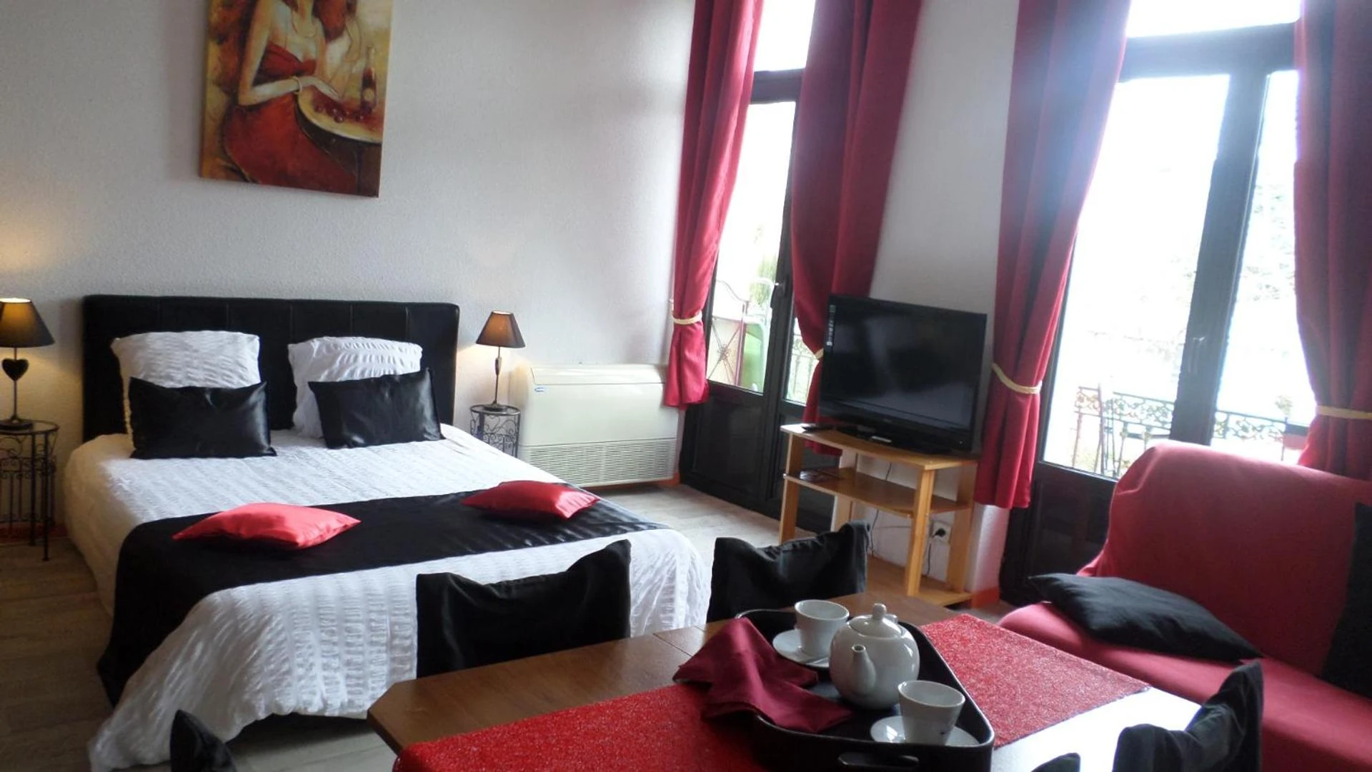 Chambre disponible pour un séminaire d'entreprise à Appart'Hôtel Les Tilleuls - Saint-Macaire