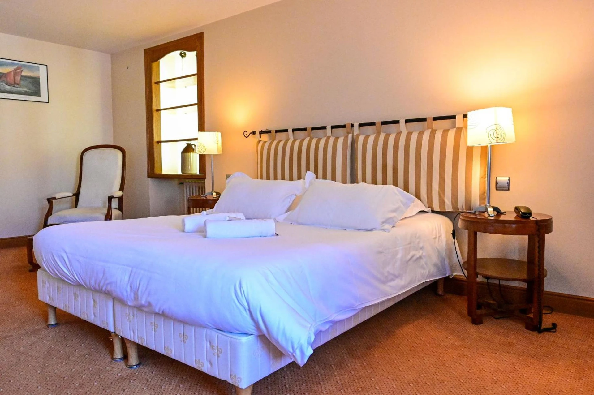 Magnifique chambre pour un séminaire d'entreprise à Auberge Bretonne - La Roche-Bernard