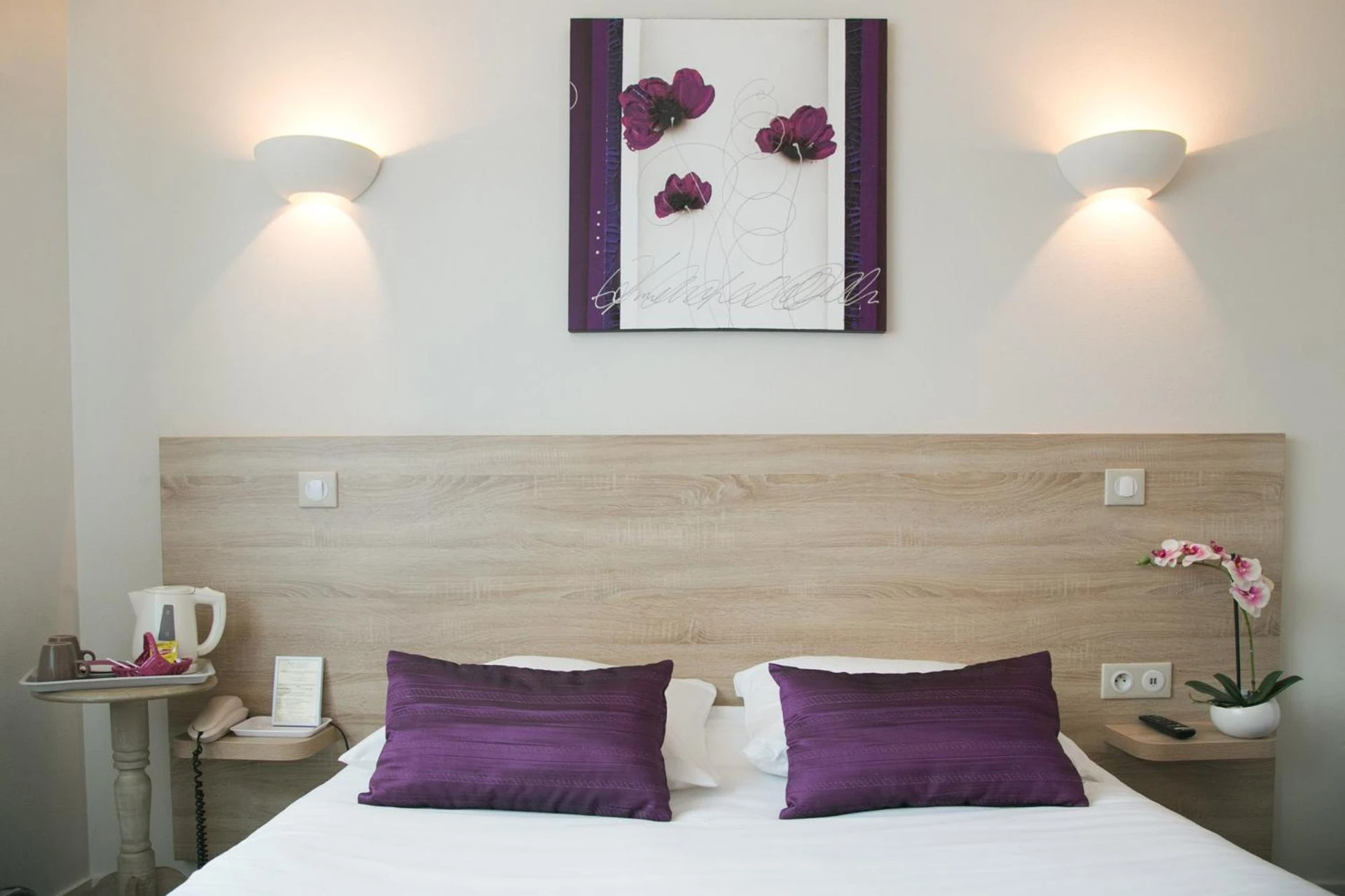 Chambre disponible pour un séminaire d'entreprise à Logis Auberge de la Rose - Doué-la-Fontaine