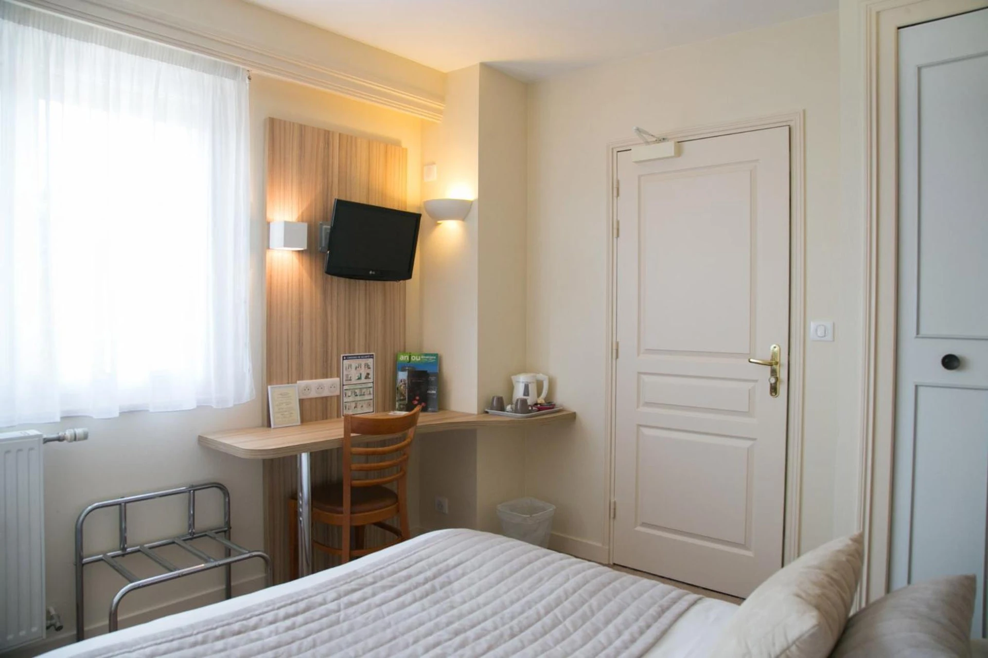 Magnifique chambre pour un séminaire d'entreprise à Logis Auberge de la Rose - Doué-la-Fontaine