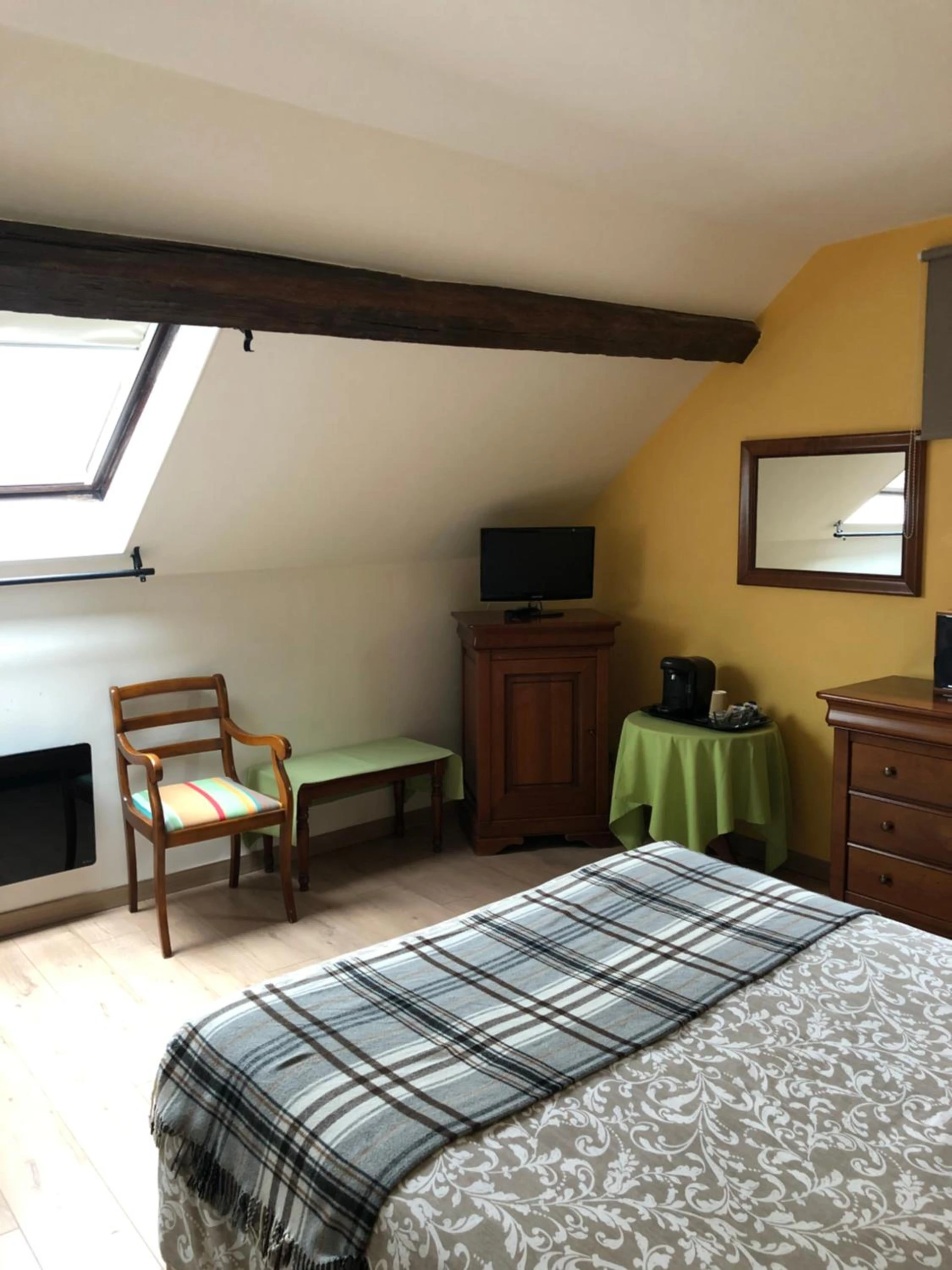 Magnifique chambre pour un séminaire d'entreprise à Auberge du Manet - Montigny-le-Bretonneux