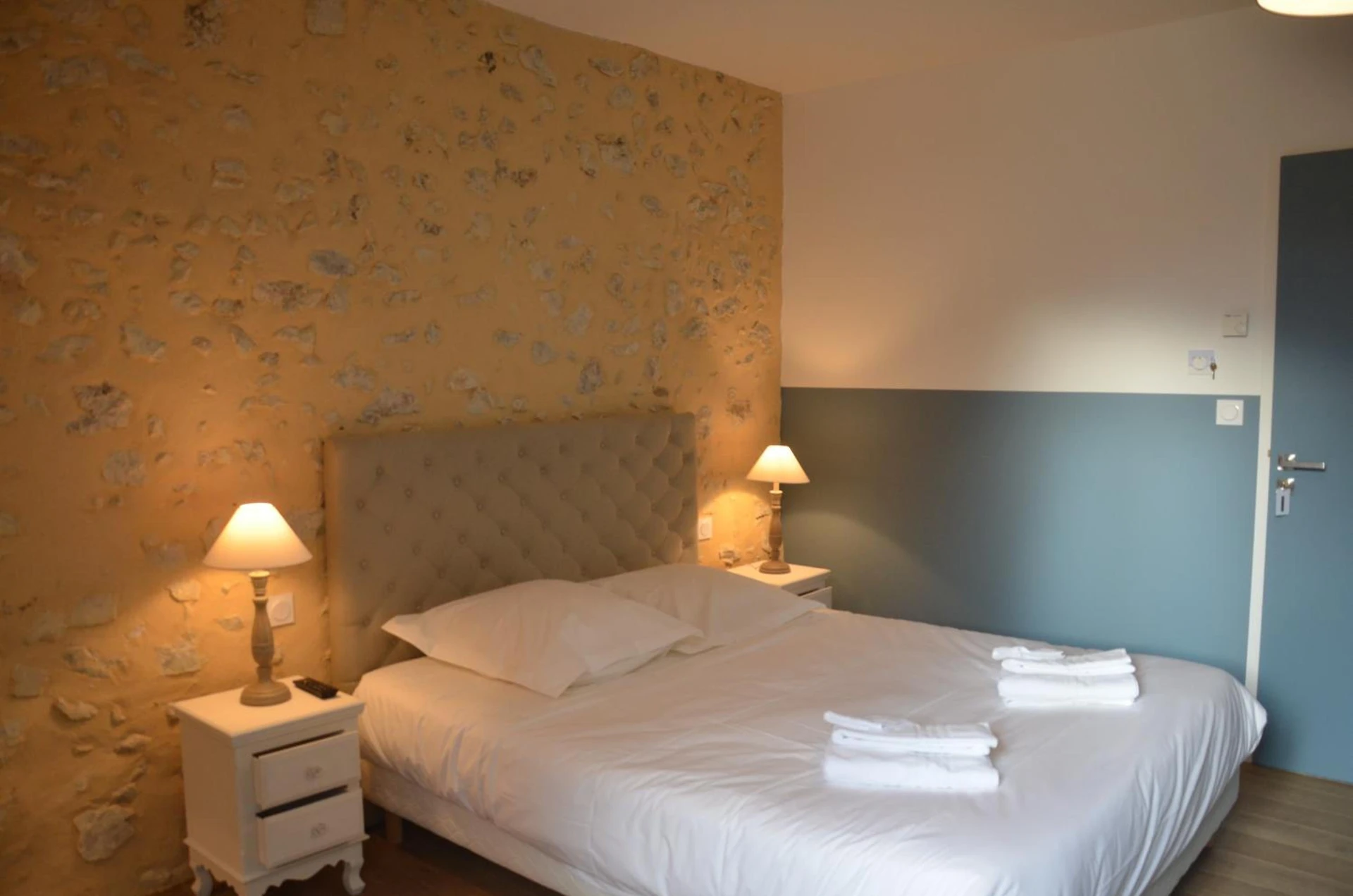 Chambre disponible pour un séminaire d'entreprise à Auberge du Moulin à Vent, The Originals Relais - Manou