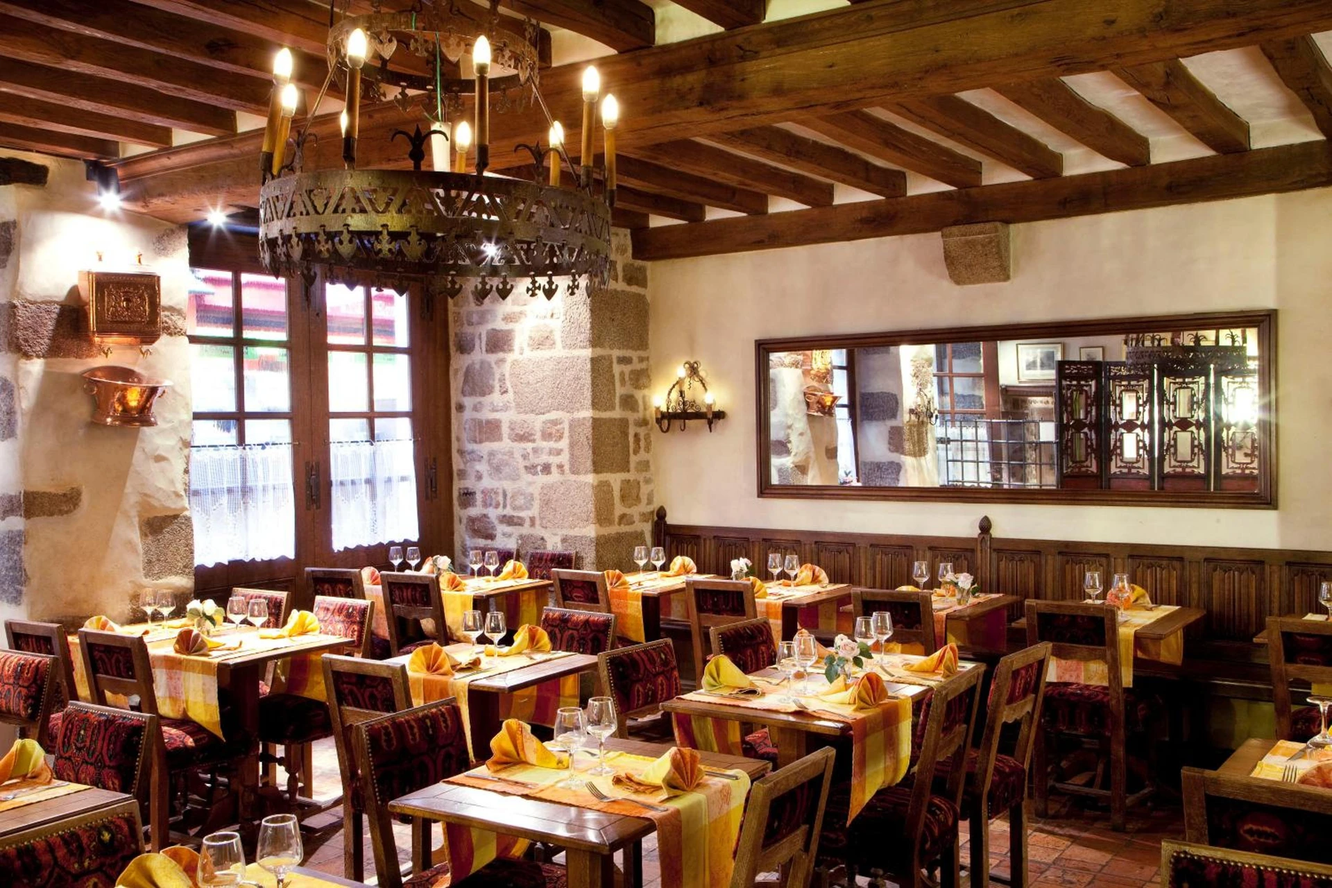 Organiser un séminaire d'entreprise : Auberge Saint Pierre à le-mont-saint-michel