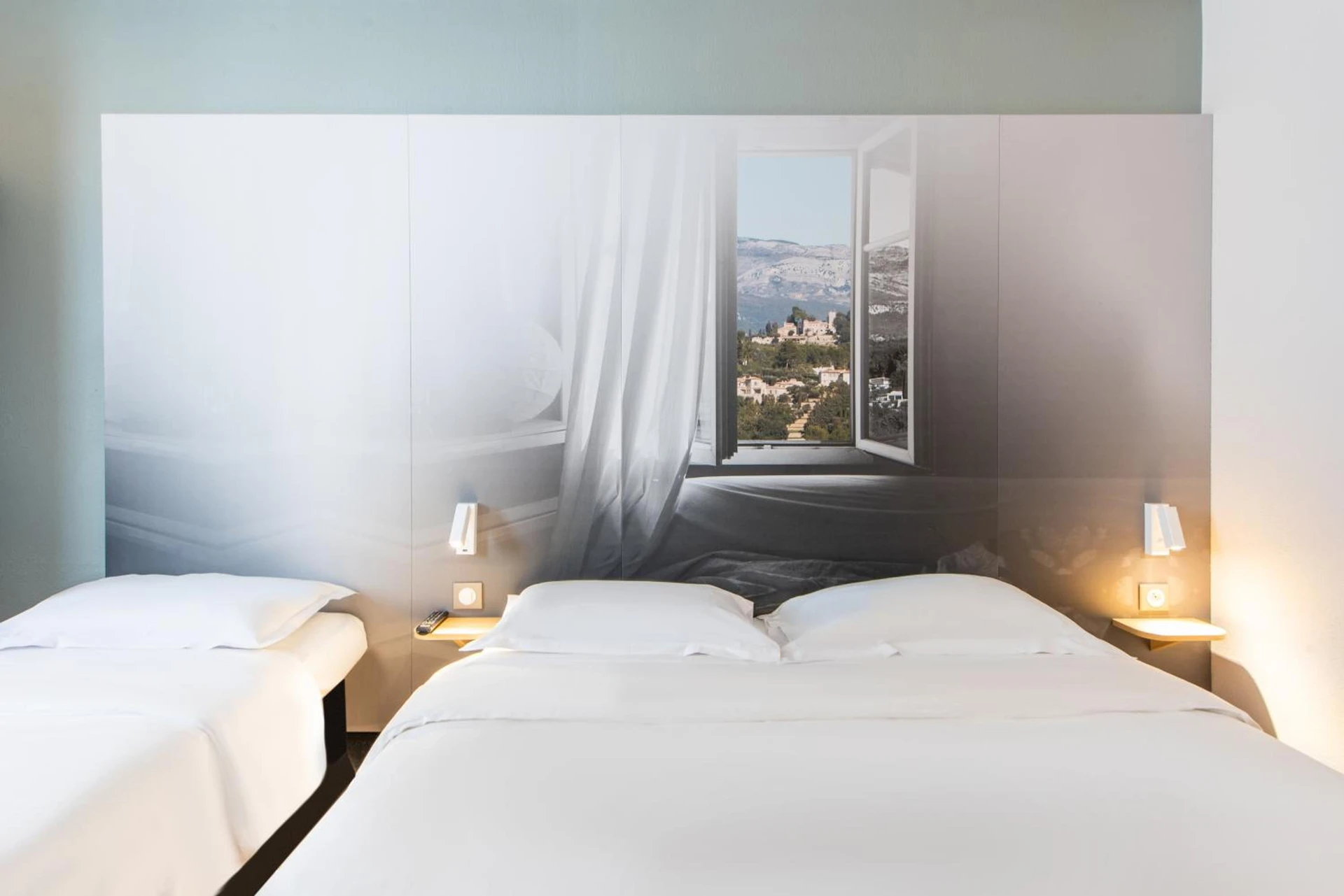 Chambre disponible pour un séminaire d'entreprise à B&B HOTEL Antibes Sophia Le Relais - Biot