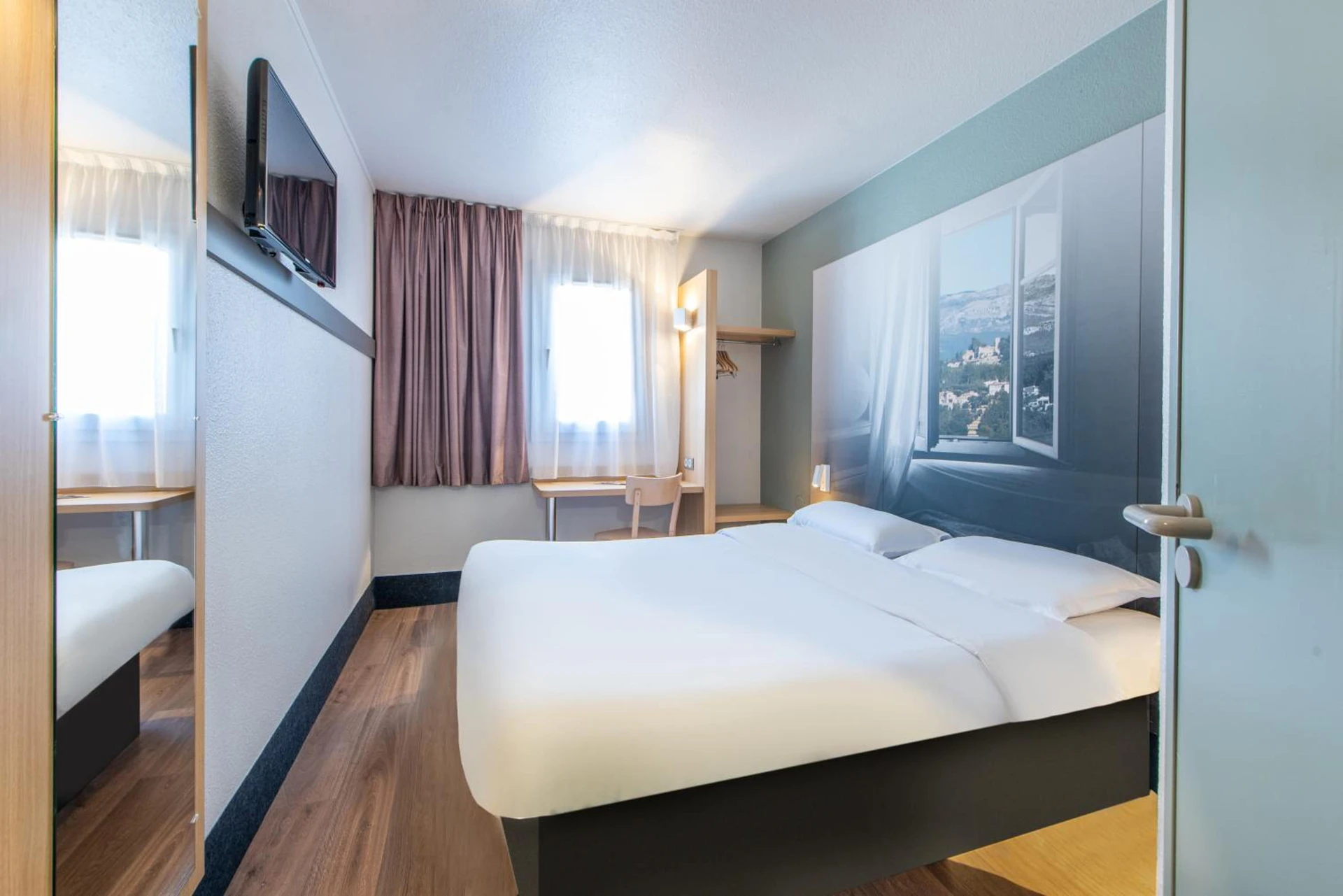 Magnifique chambre pour un séminaire d'entreprise à B&B HOTEL Antibes Sophia Le Relais - Biot