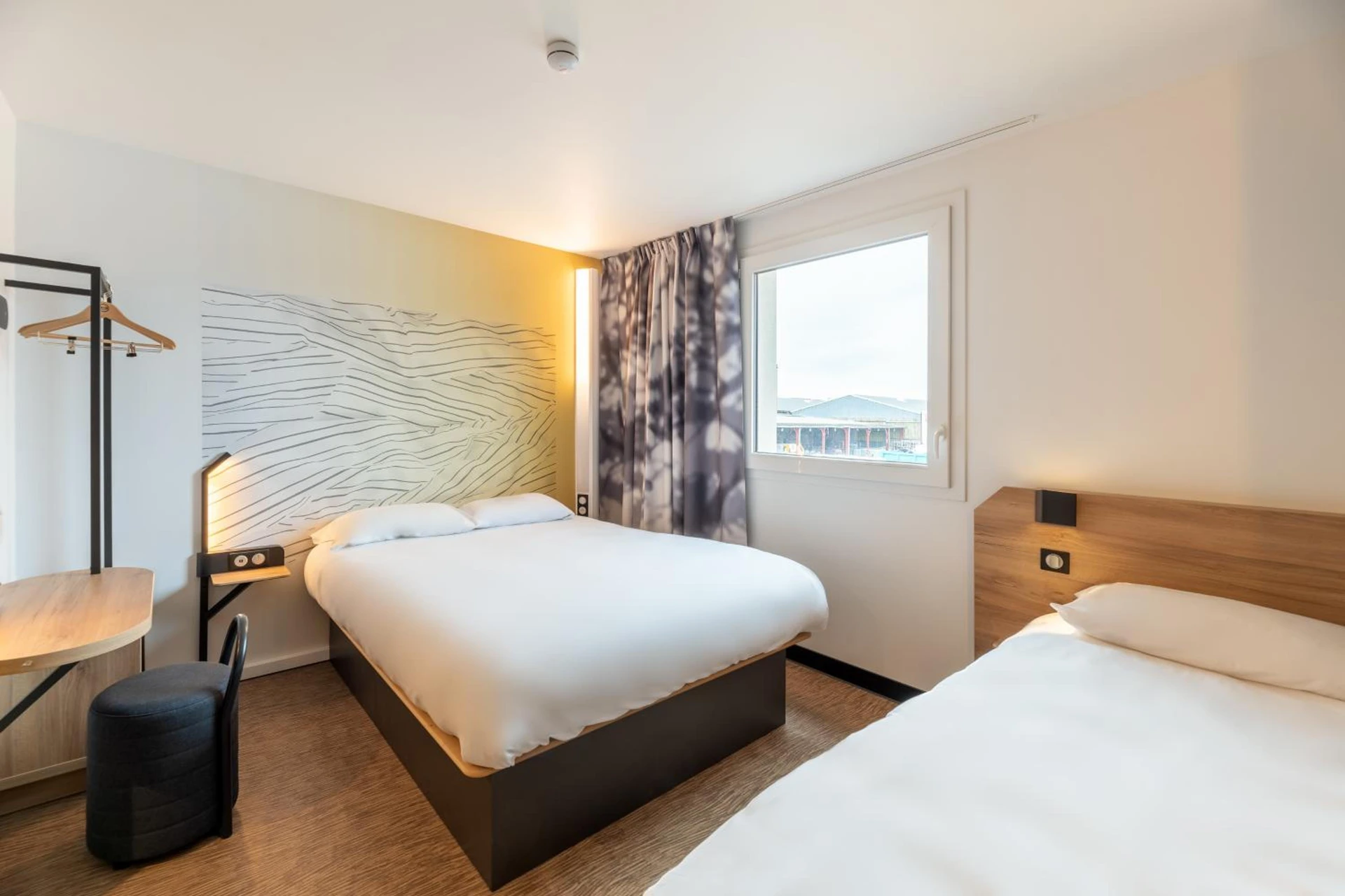 Chambre disponible pour un séminaire d'entreprise à B&B HOTELS Bourg-en-Bresse Viriat - Viriat