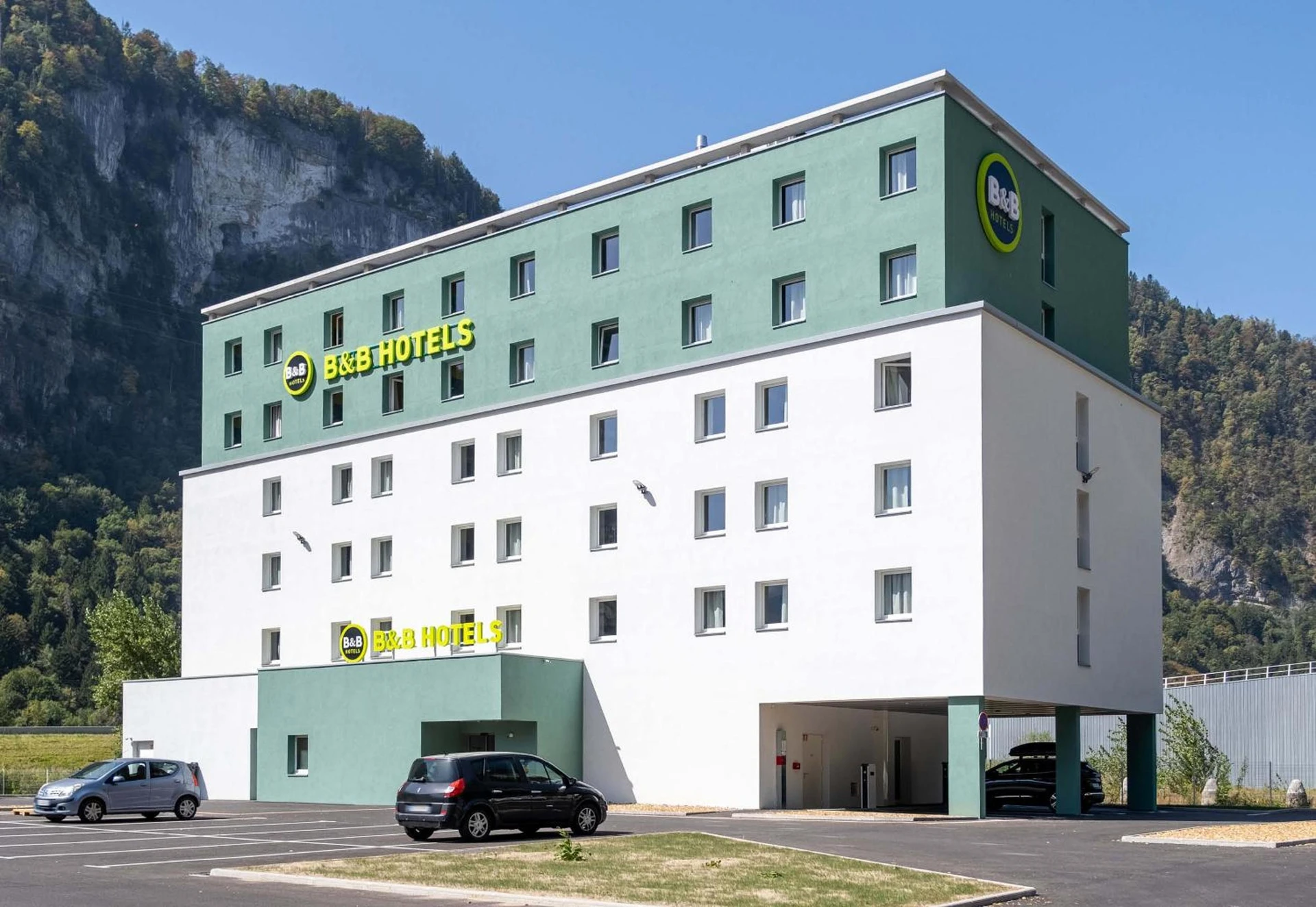 Salle de séminaire à B&B HOTEL Cluses Sud - Organiser un événement professionnel à Cluses