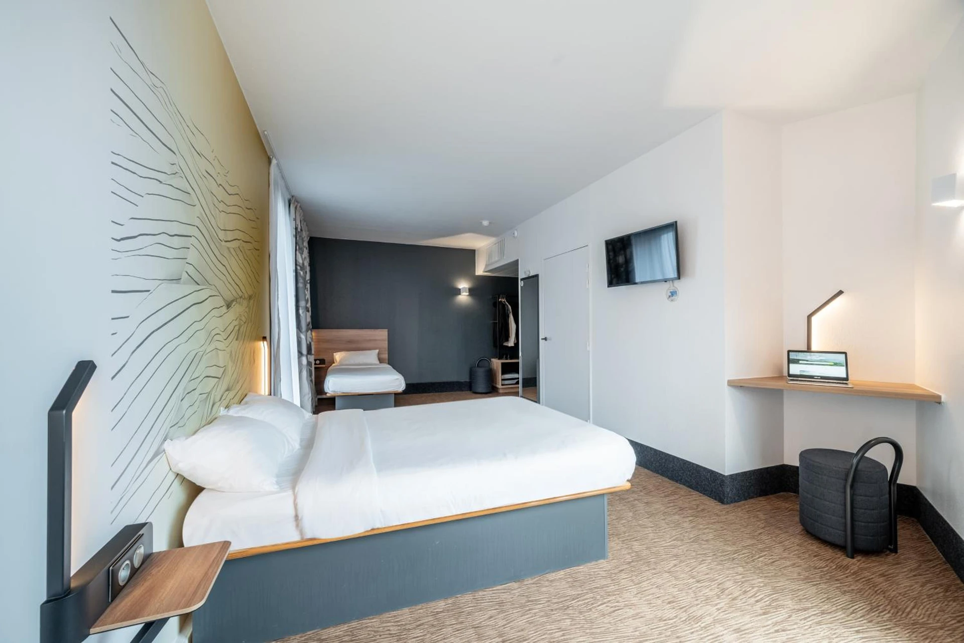 Chambre disponible pour un séminaire d'entreprise à B&B HOTEL Lille Grand Stade - Villeneuve-d'Ascq