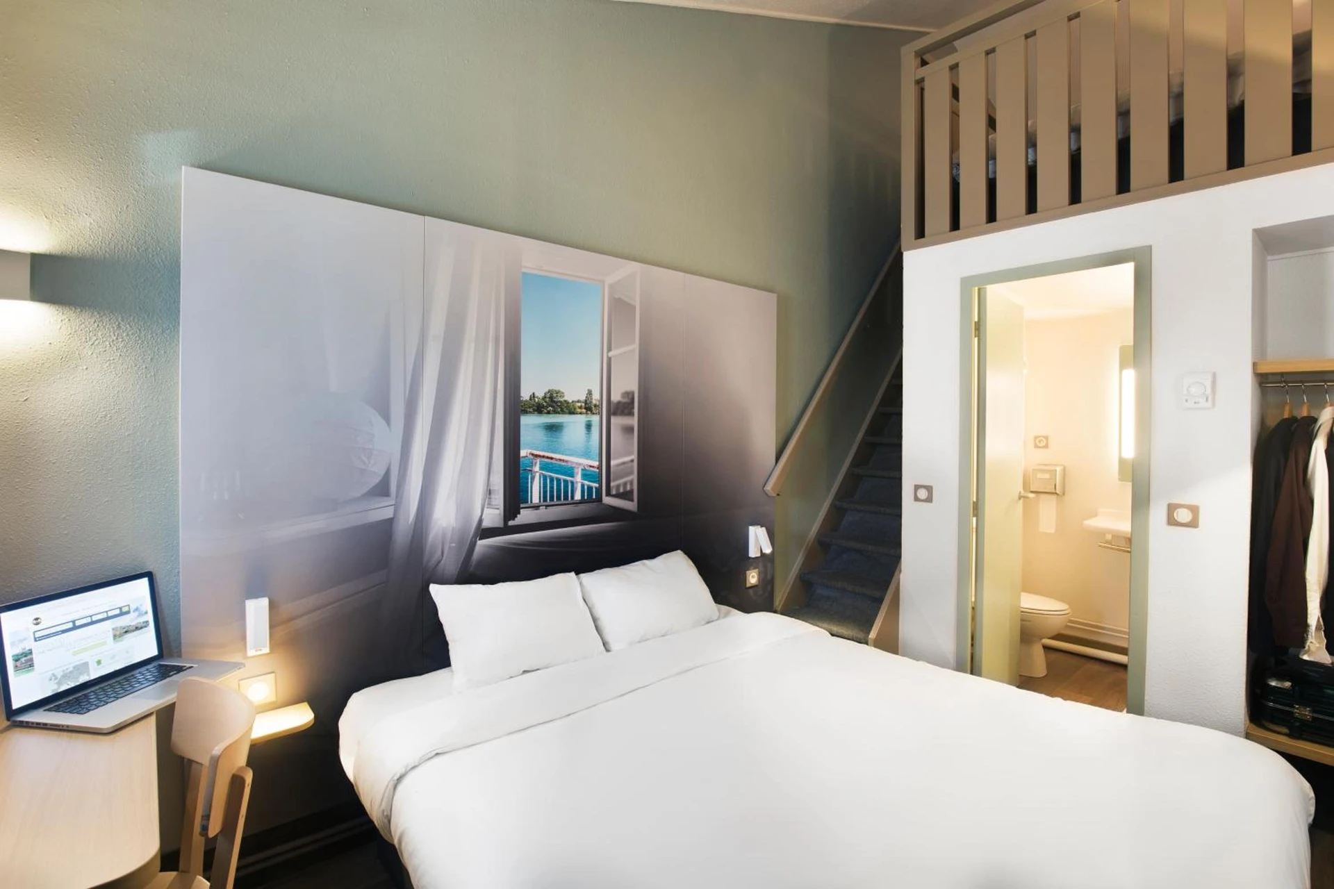 Chambre disponible pour un séminaire d'entreprise à B&B HOTEL Lyon St Priest - Saint-Priest