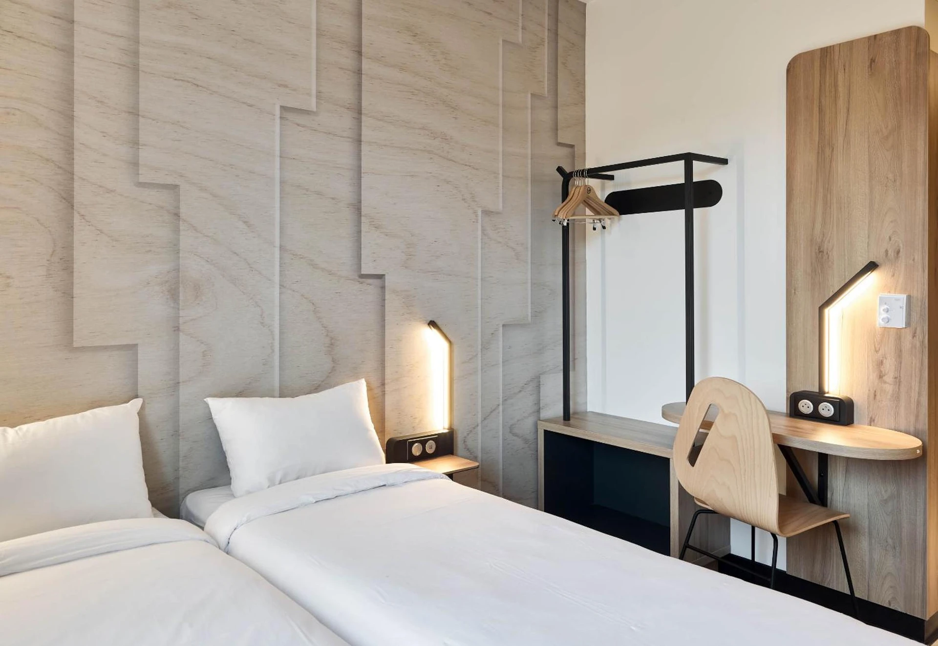 Magnifique chambre pour un séminaire d'entreprise à B&B HOTEL Orléans Saran - Saran