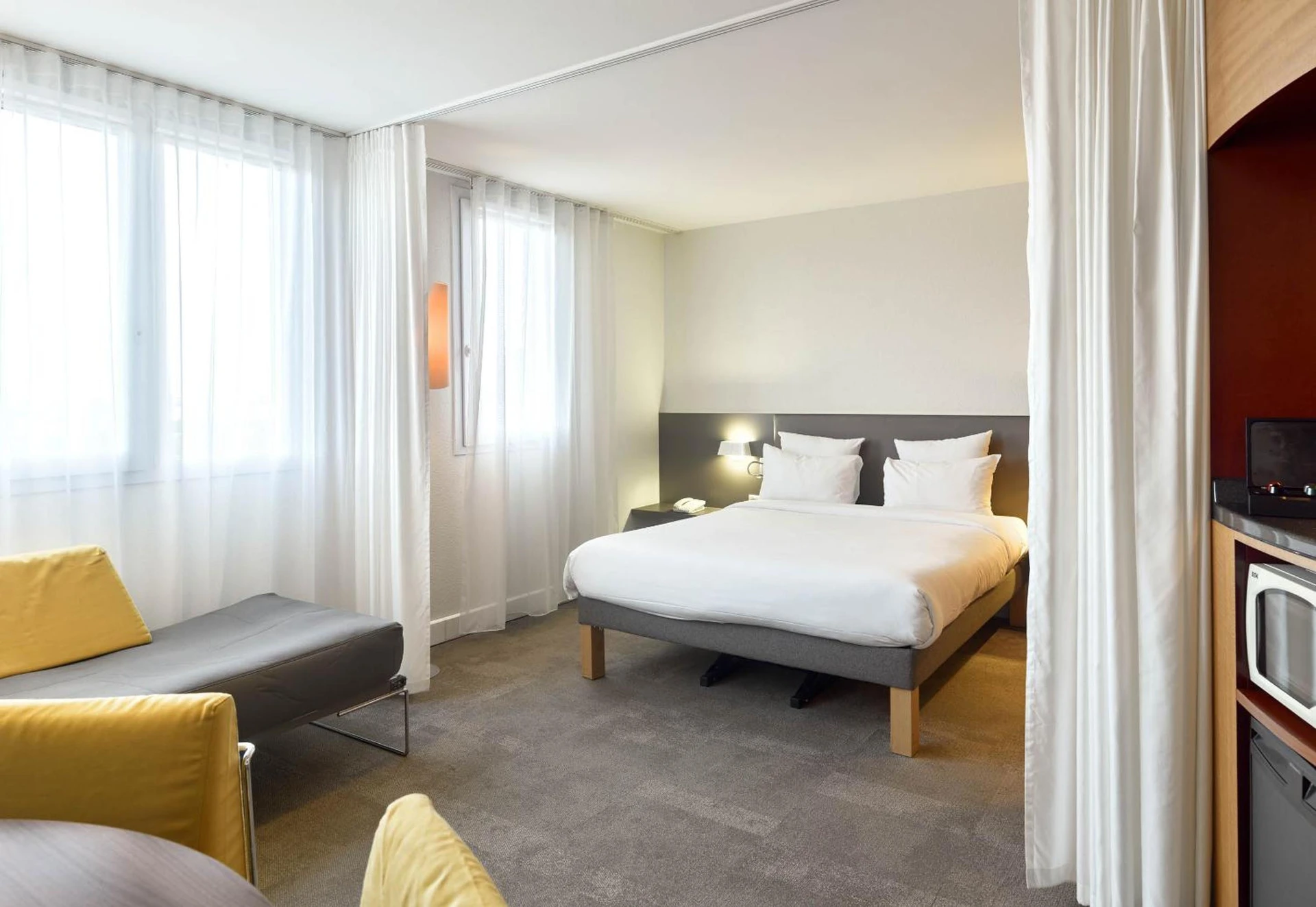 Chambre disponible pour un séminaire d'entreprise à B&B HOTEL Paris Nord 18ème - Paris