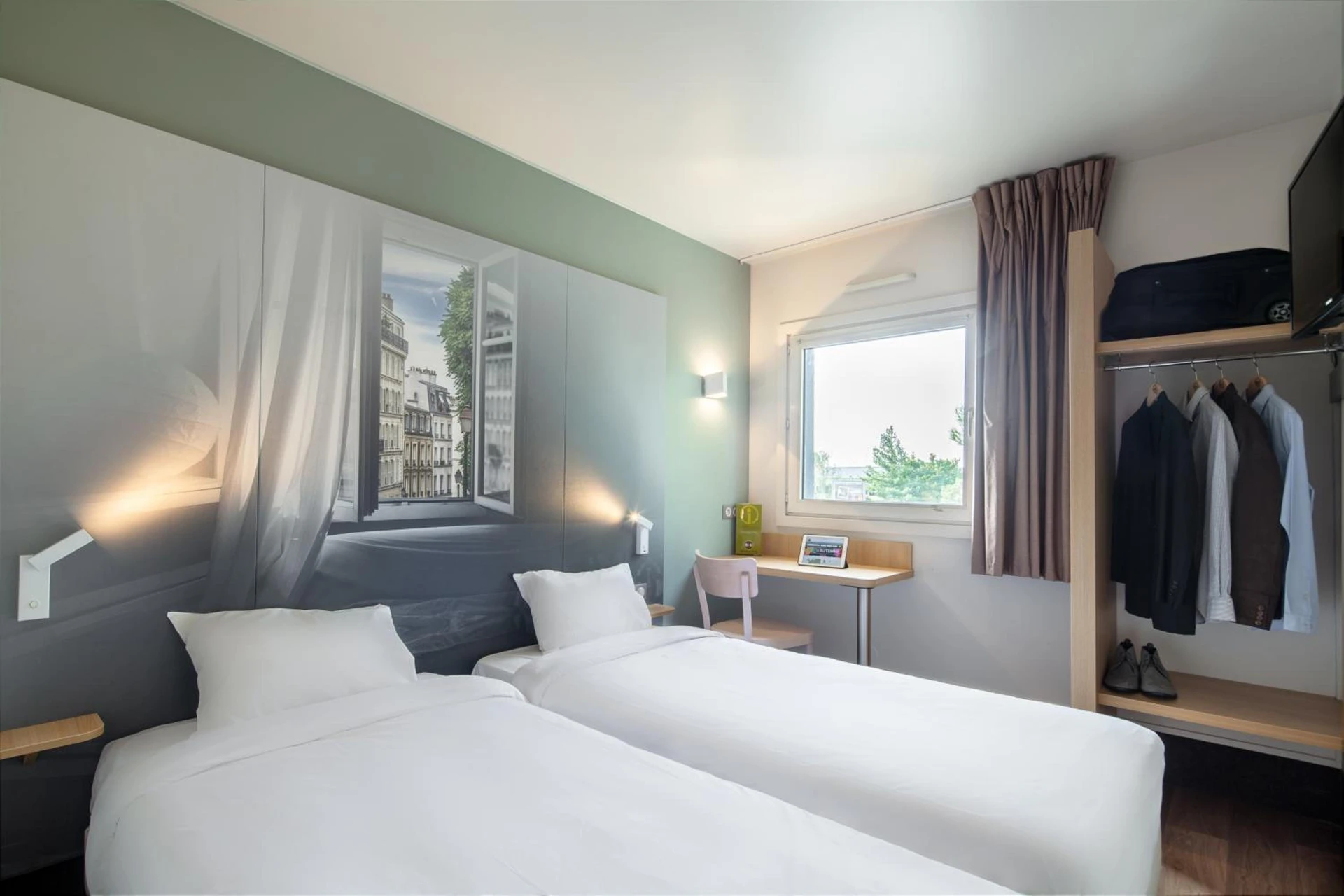 Magnifique chambre pour un séminaire d'entreprise à B&B HOTEL Paris Nord Aulnay-sous-Bois - Aulnay-sous-Bois