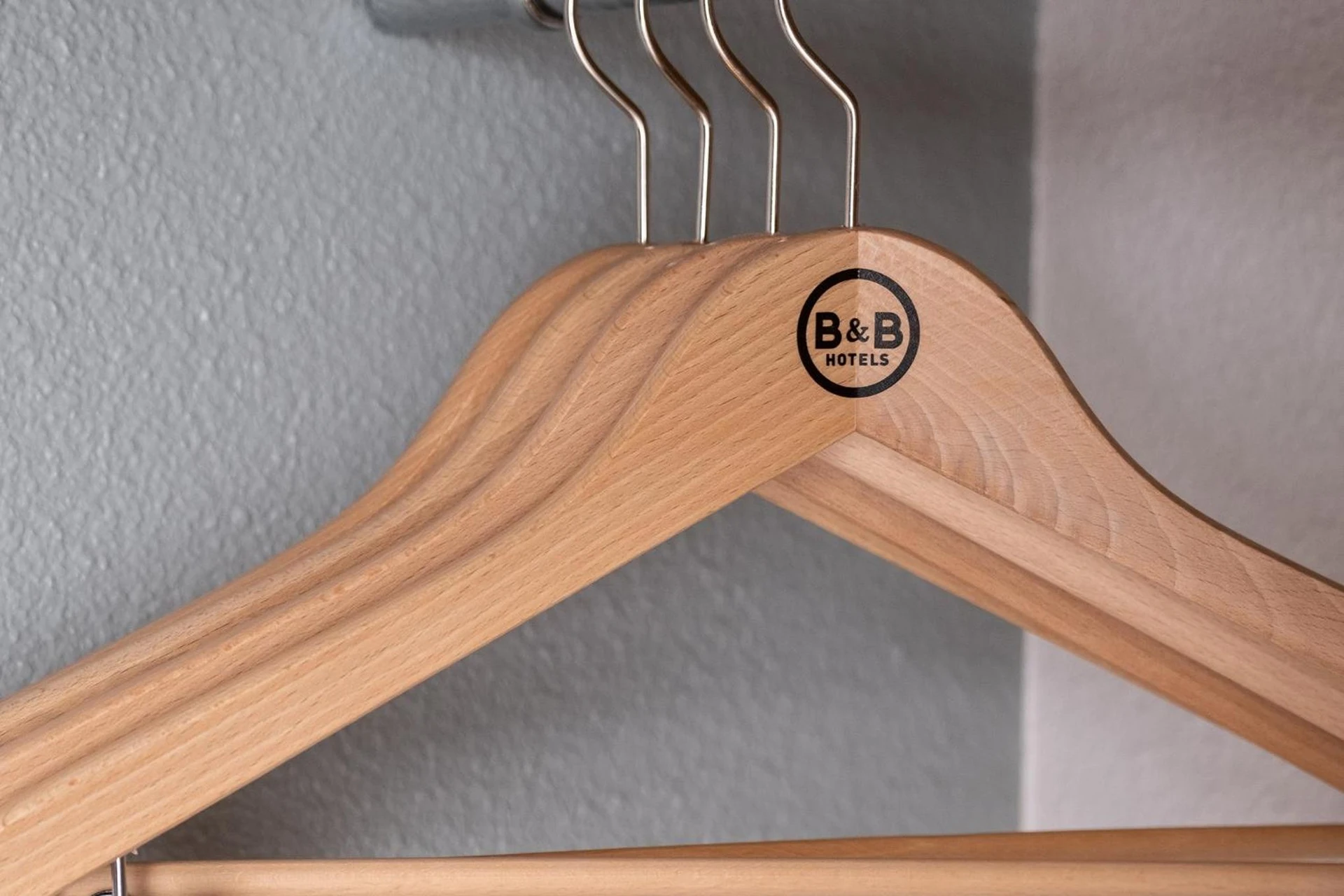 Chambre disponible pour un séminaire d'entreprise à B&B HOTEL Rueil-Malmaison Gare - Rueil-Malmaison