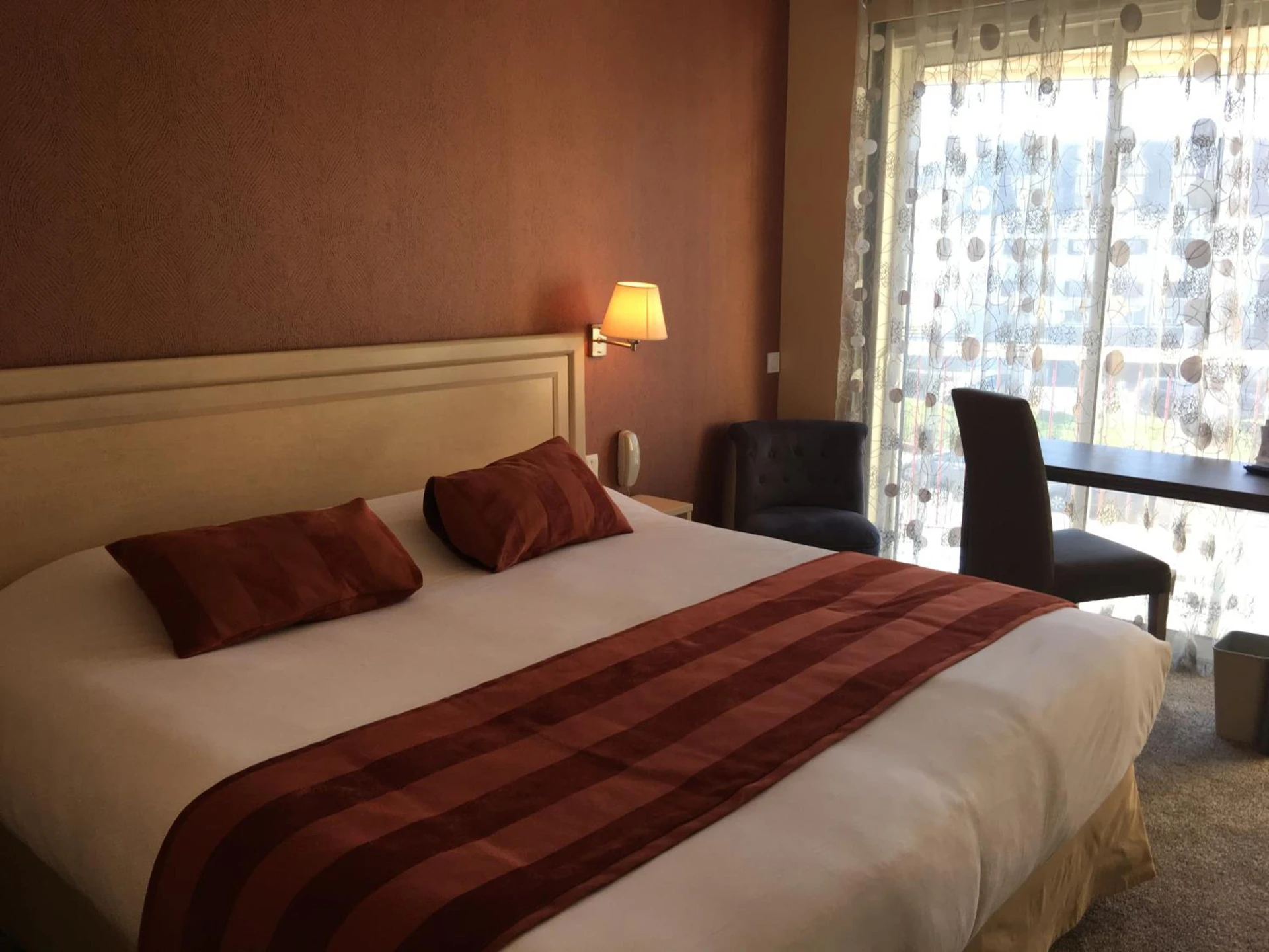 Chambre disponible pour un séminaire d'entreprise à Bagnoles Hotel - Contact Hotel - Bagnoles-de-l'Orne
