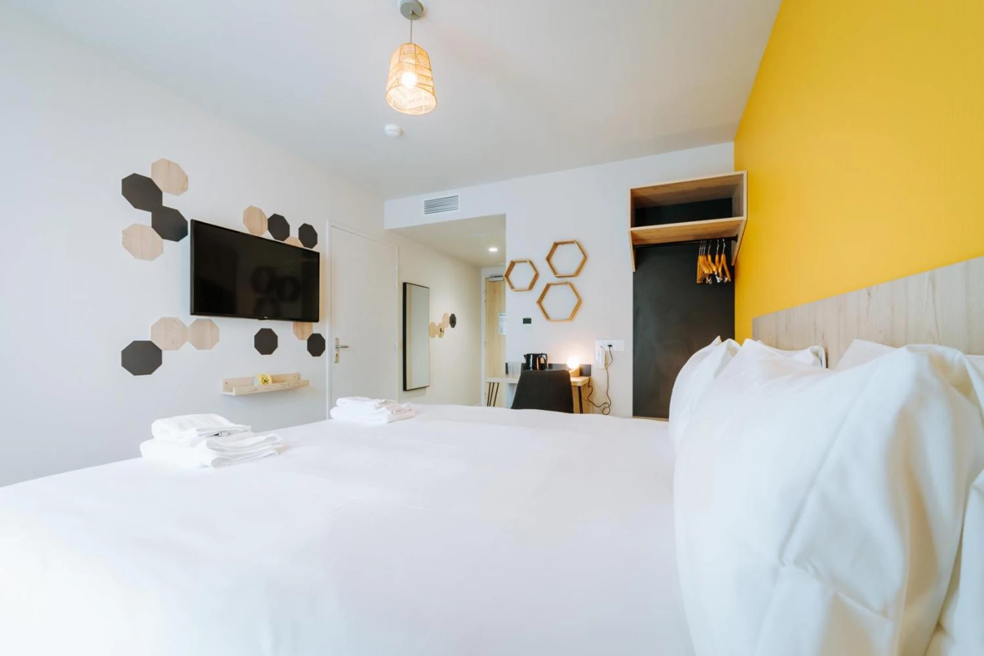 Chambre disponible pour un séminaire d'entreprise à Beelodge Hotel Blois Centre - Blois