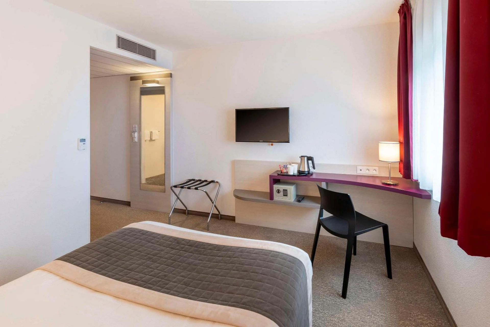 Magnifique chambre pour un séminaire d'entreprise à Best Western Colmar Expo - Colmar