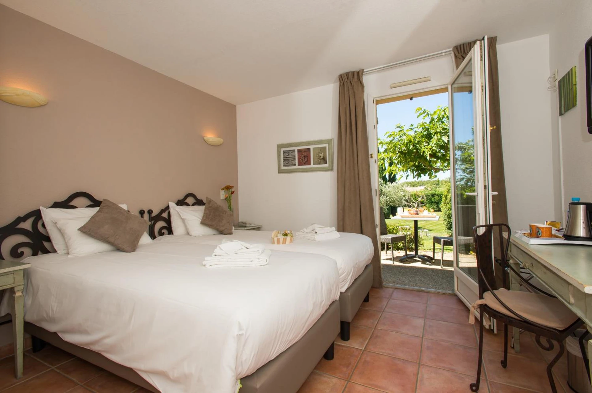 Organiser un séminaire d'entreprise : Best Western Hôtel Aurélia à maussane-les-alpilles