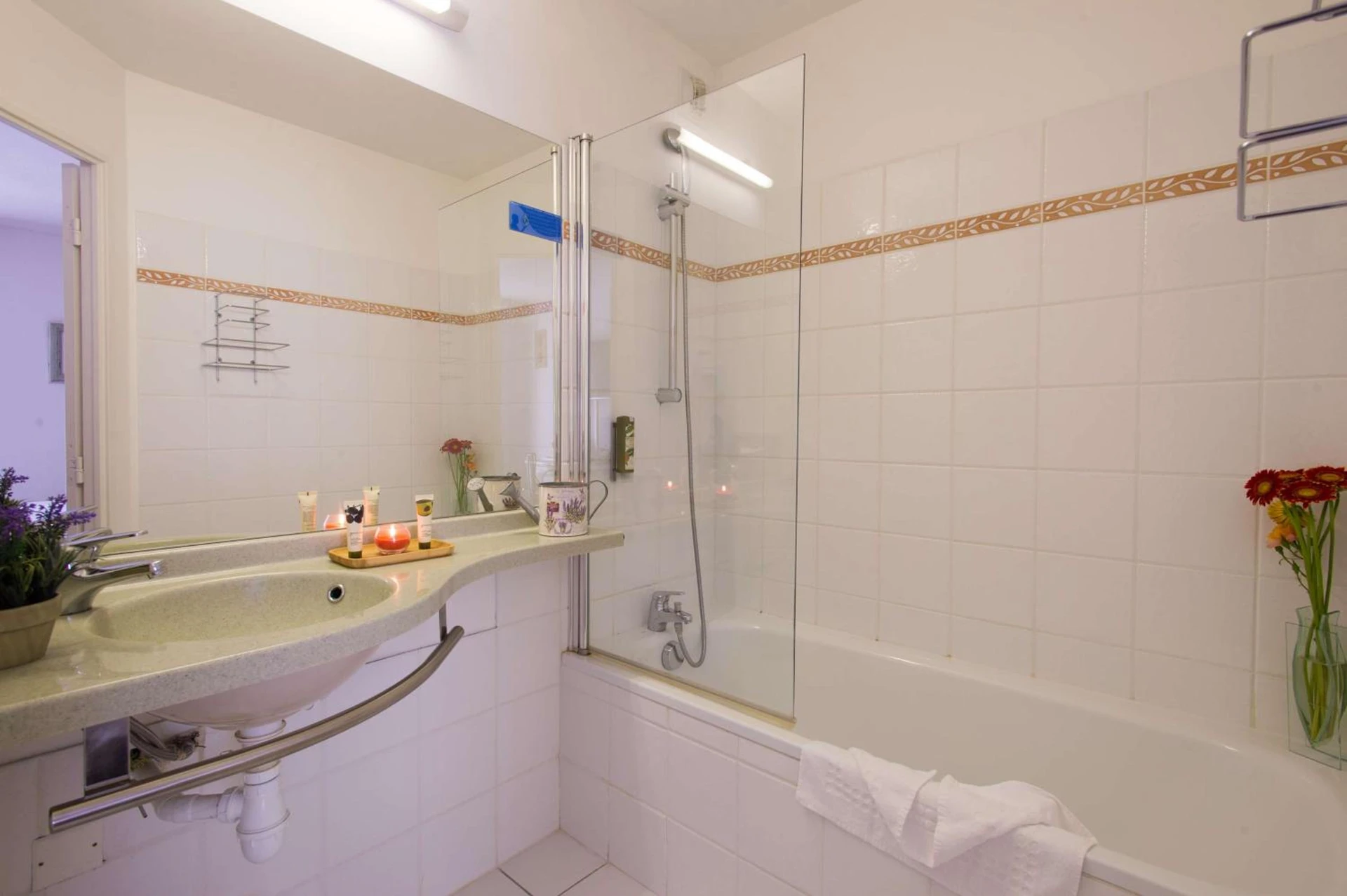 Chambre disponible pour un séminaire d'entreprise à Best Western Hôtel Aurélia - Maussane-les-Alpilles