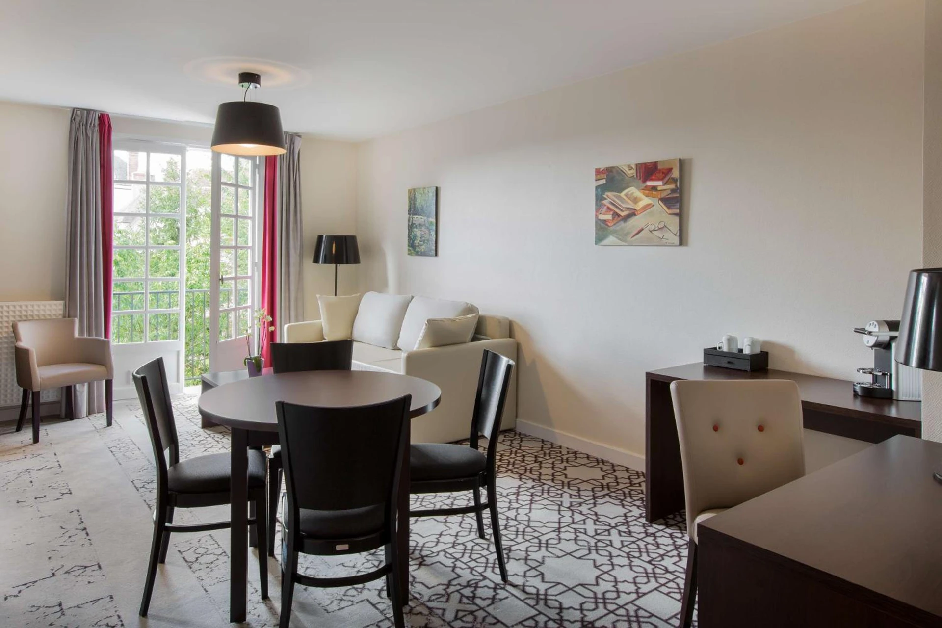 Chambre disponible pour un séminaire d'entreprise à Best Western Blanche de Castille Dourdan - Dourdan