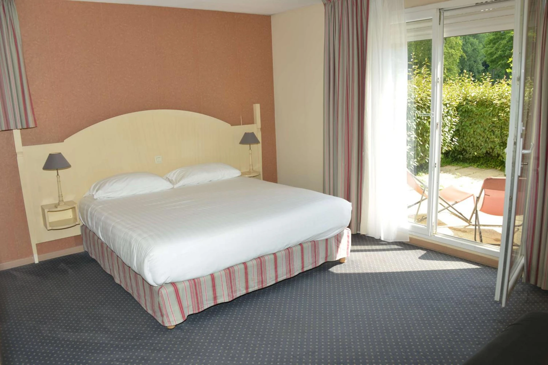 Chambre disponible pour un séminaire d'entreprise à Best Western Golf d'Albon - Albon