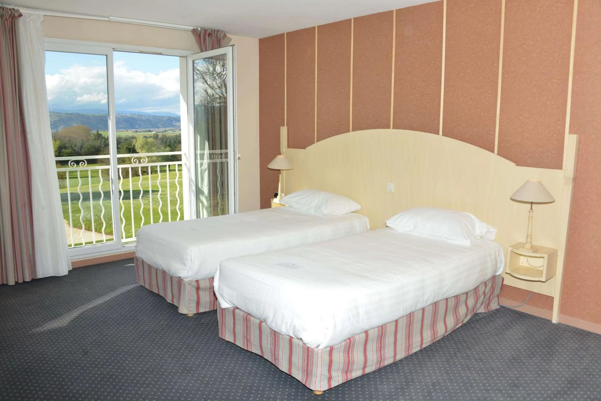 Chambre disponible pour un séminaire d'entreprise à Best Western Golf d'Albon - Albon