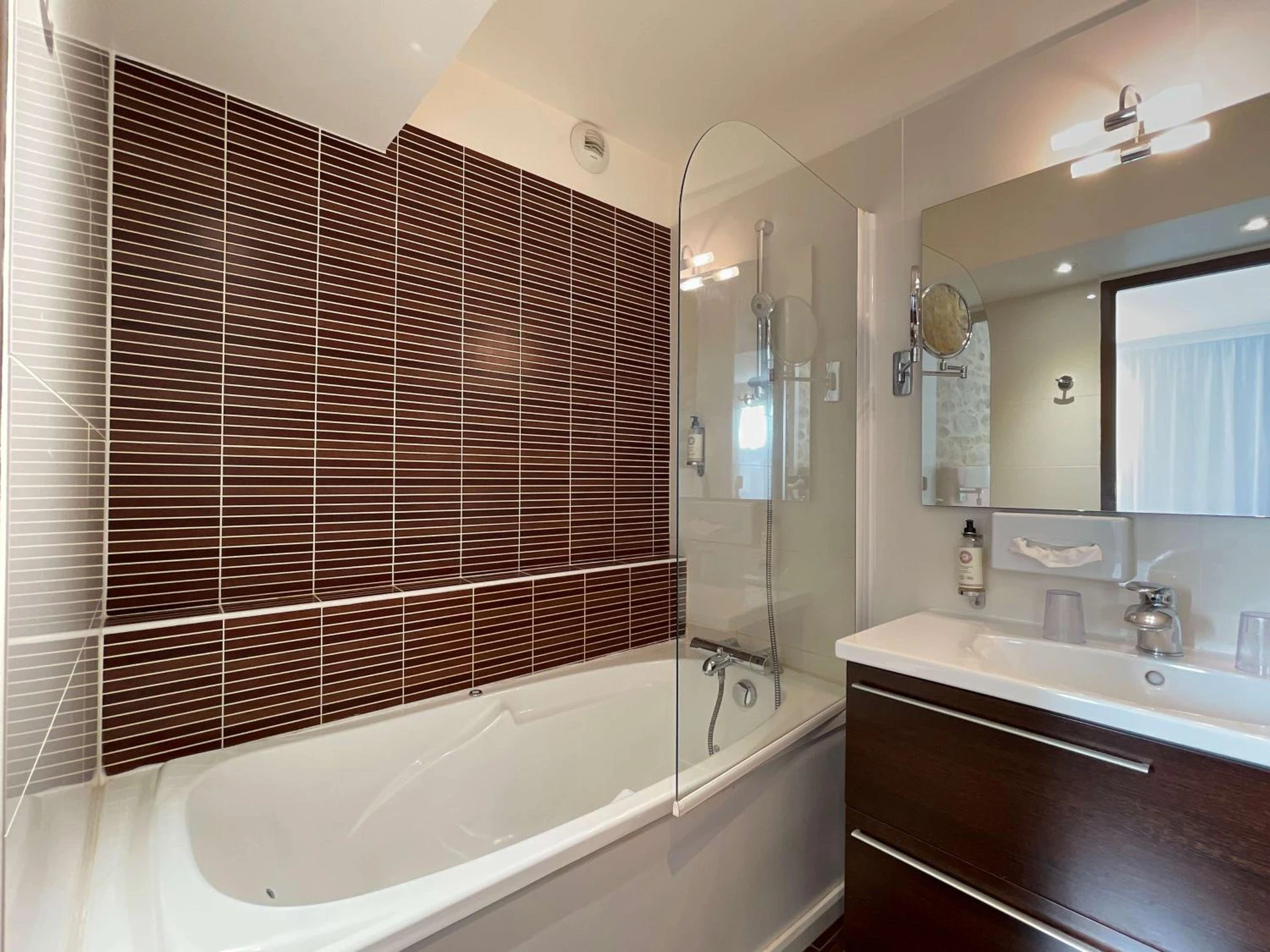 Chambre disponible pour un séminaire d'entreprise à Best Western Plus Hotel Kregenn - Quimper