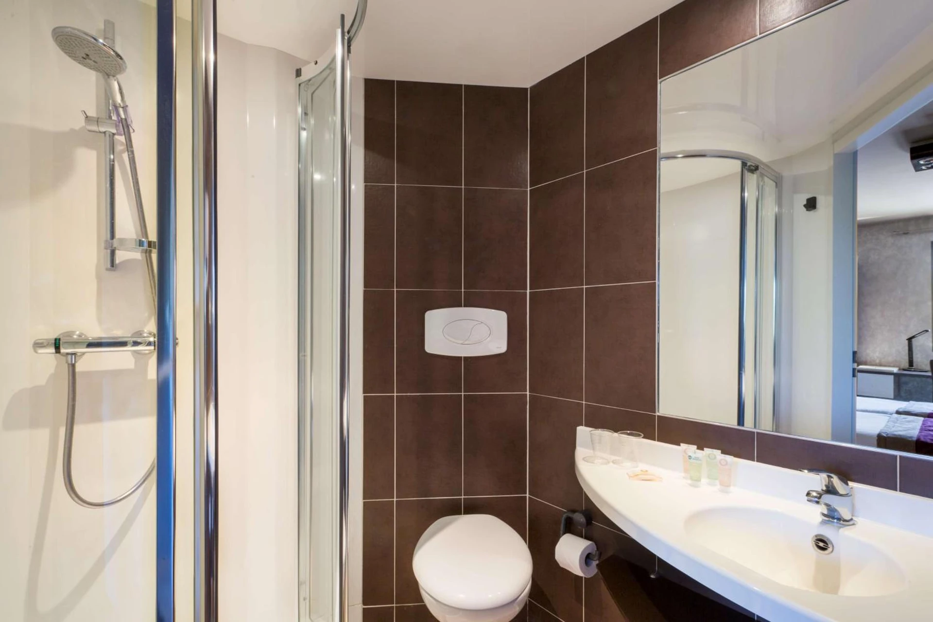 Magnifique chambre pour un séminaire d'entreprise à Hotel Best Western La Mare Ô Poissons - Ouistreham