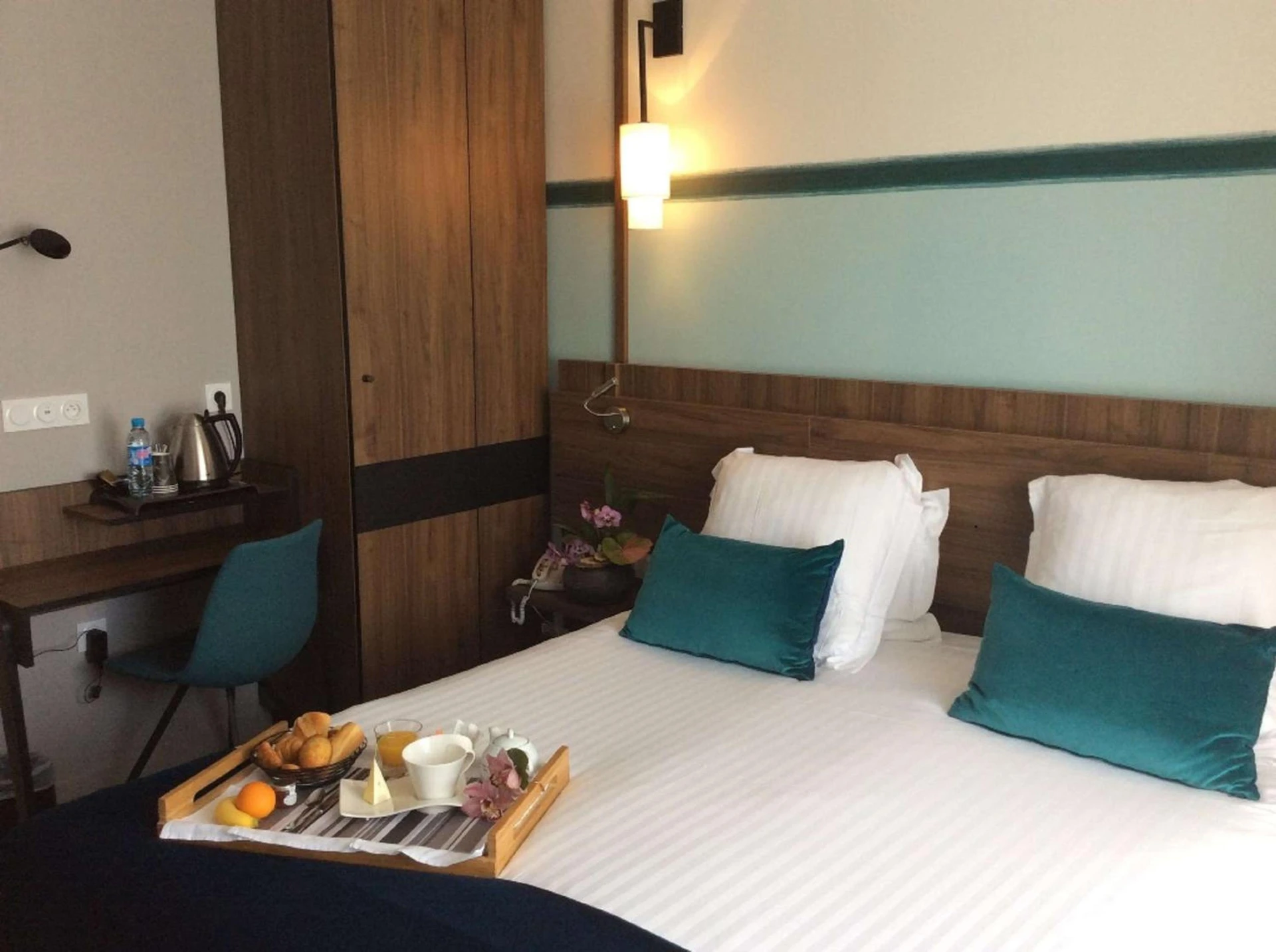 Chambre disponible pour un séminaire d'entreprise à Best Western Le Duguesclin Hôtel-Restaurant - Saint-Brieuc