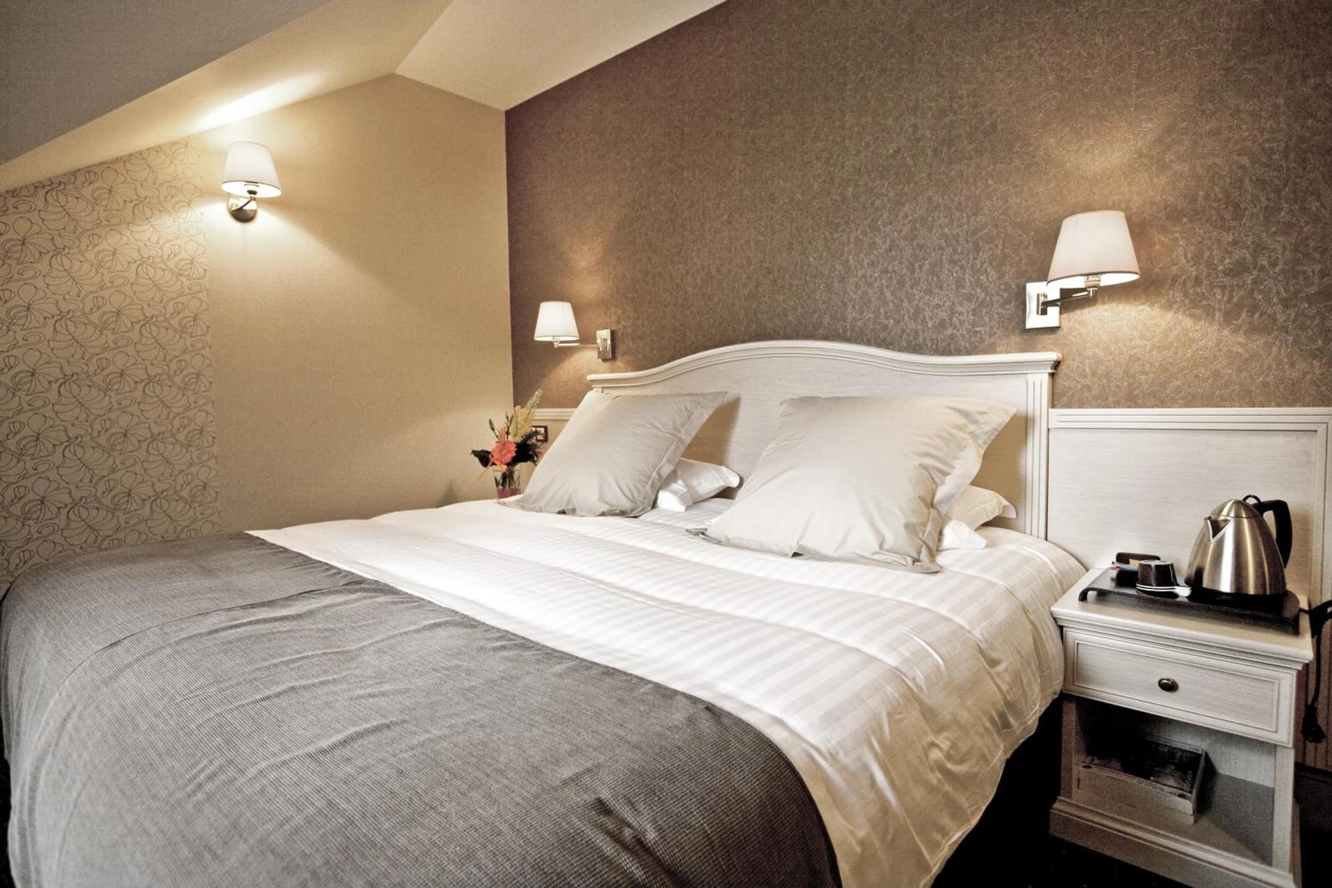 Magnifique chambre pour un séminaire d'entreprise à Best Western Le Duguesclin Hôtel-Restaurant - Saint-Brieuc