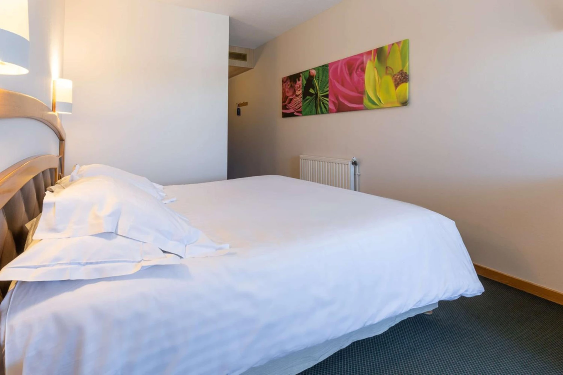 Chambre disponible pour un séminaire d'entreprise à Best Western Le Relais de Laguiole Hôtel & Spa - Laguiole