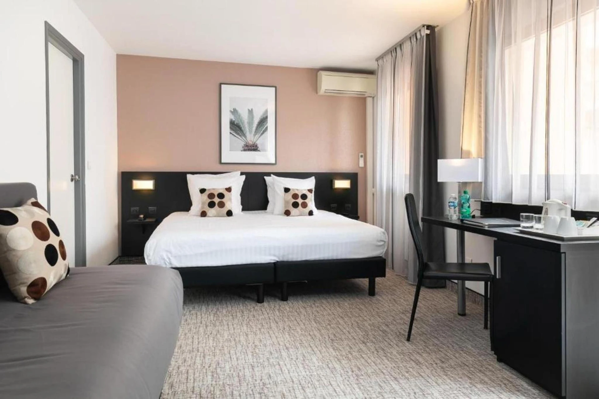 Chambre disponible pour un séminaire d'entreprise à Best Western Hotel Mediterranee Menton - Menton