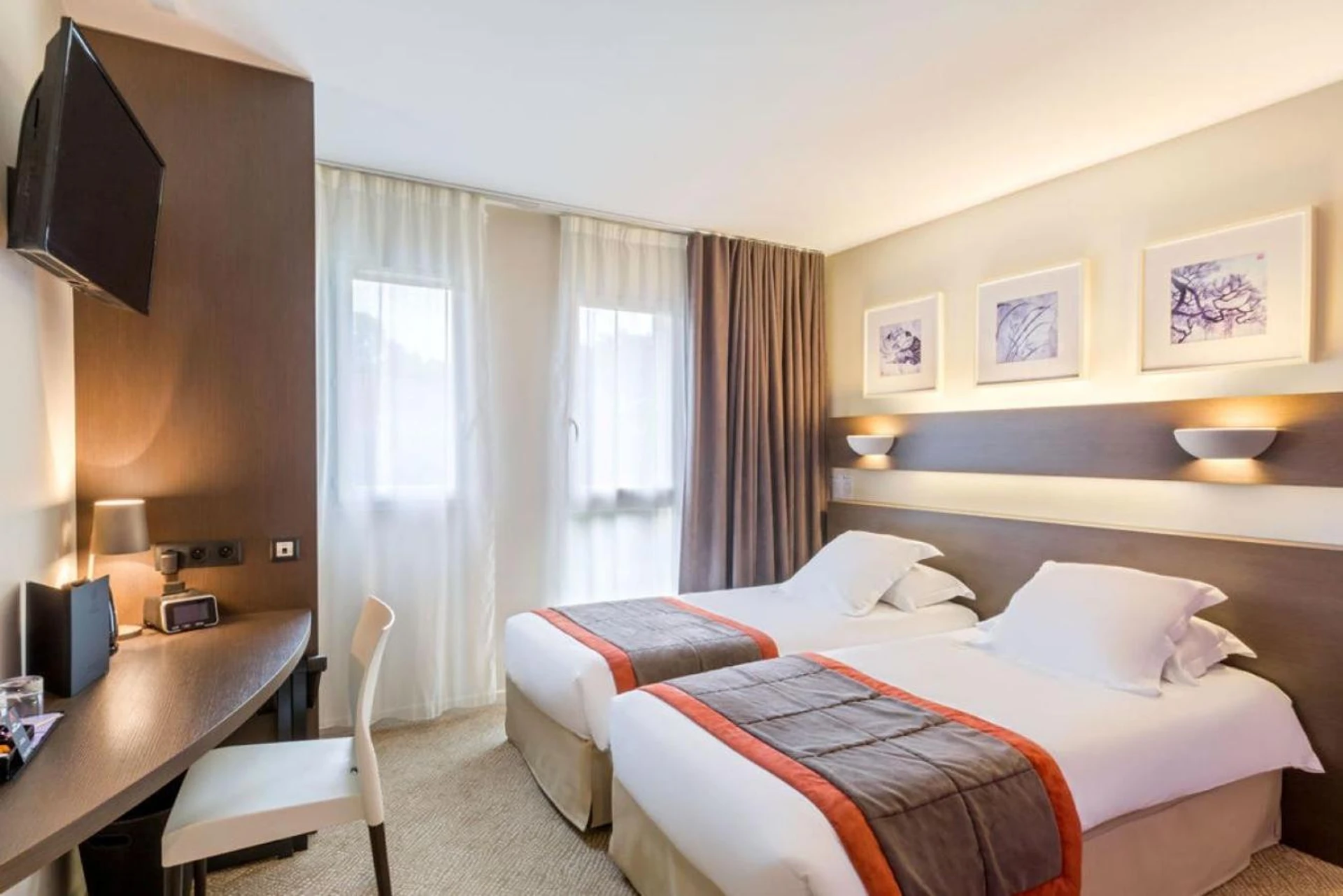 Chambre disponible pour un séminaire d'entreprise à Best Western Hotel Nuit De Retz Nantes Sud - Port-Saint-Père