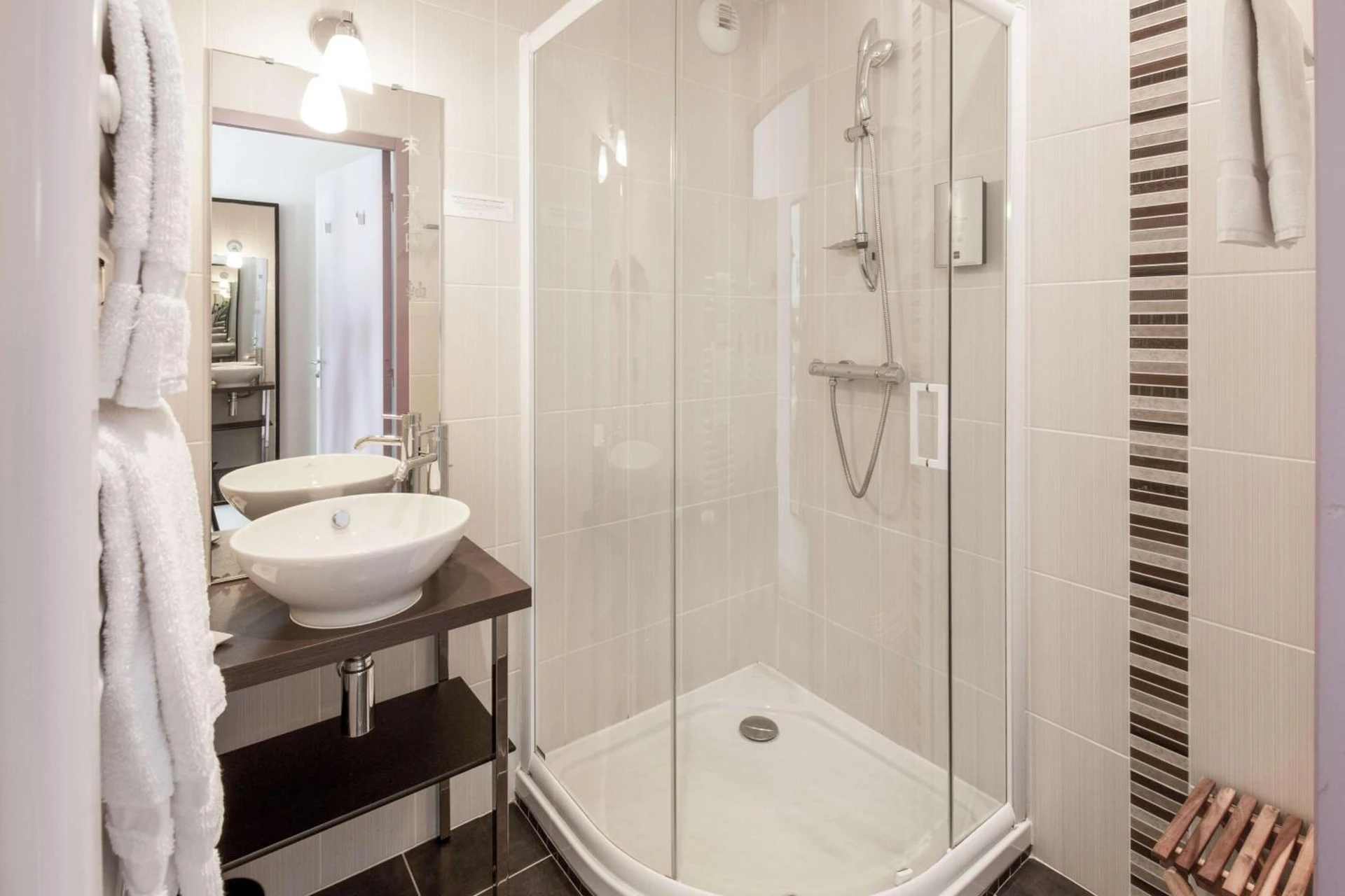 Chambre disponible pour un séminaire d'entreprise à Best Western Hotel Nuit De Retz Nantes Sud - Port-Saint-Père