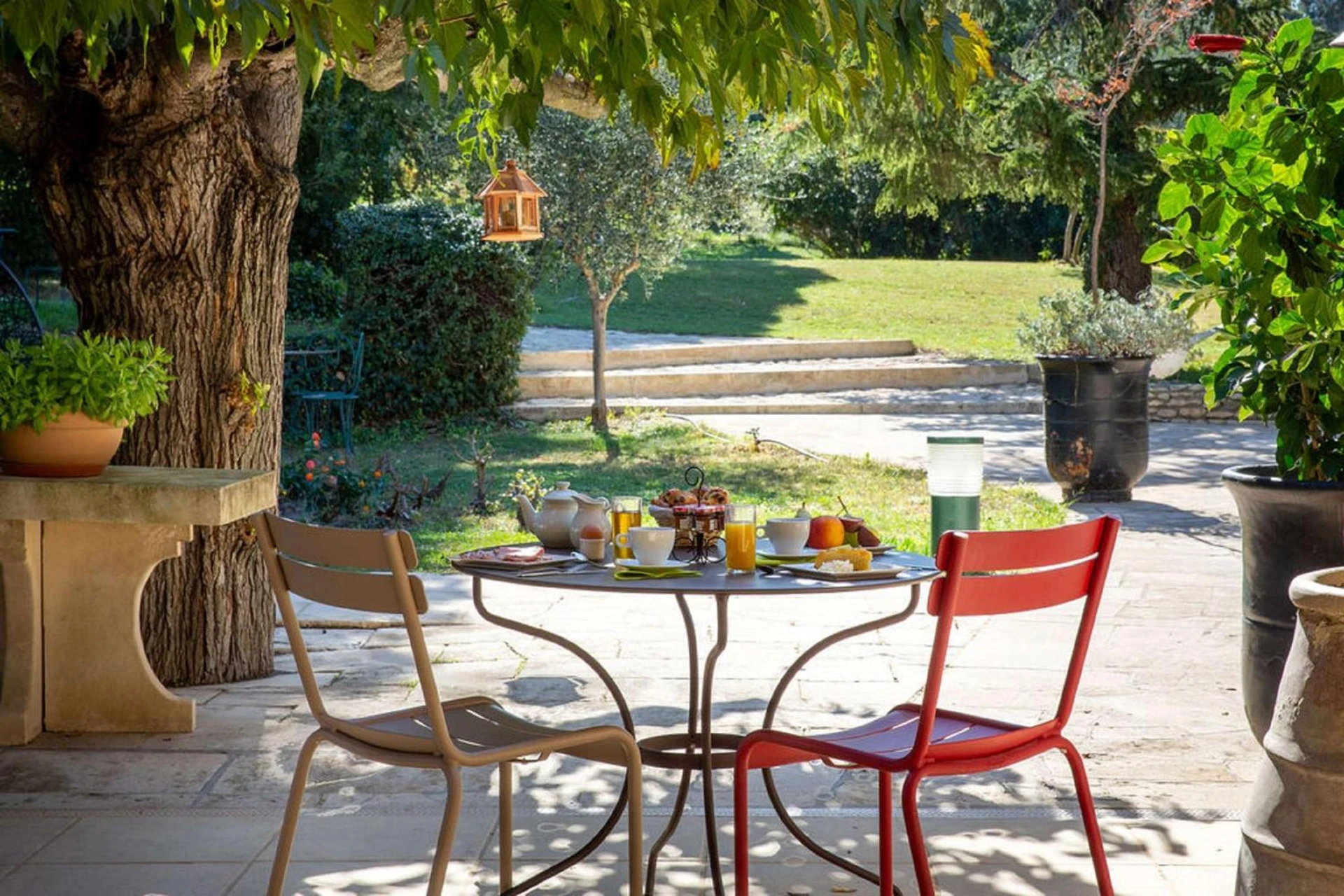 Chambre disponible pour un séminaire d'entreprise à Best Western Le Val Majour - Fontvieille