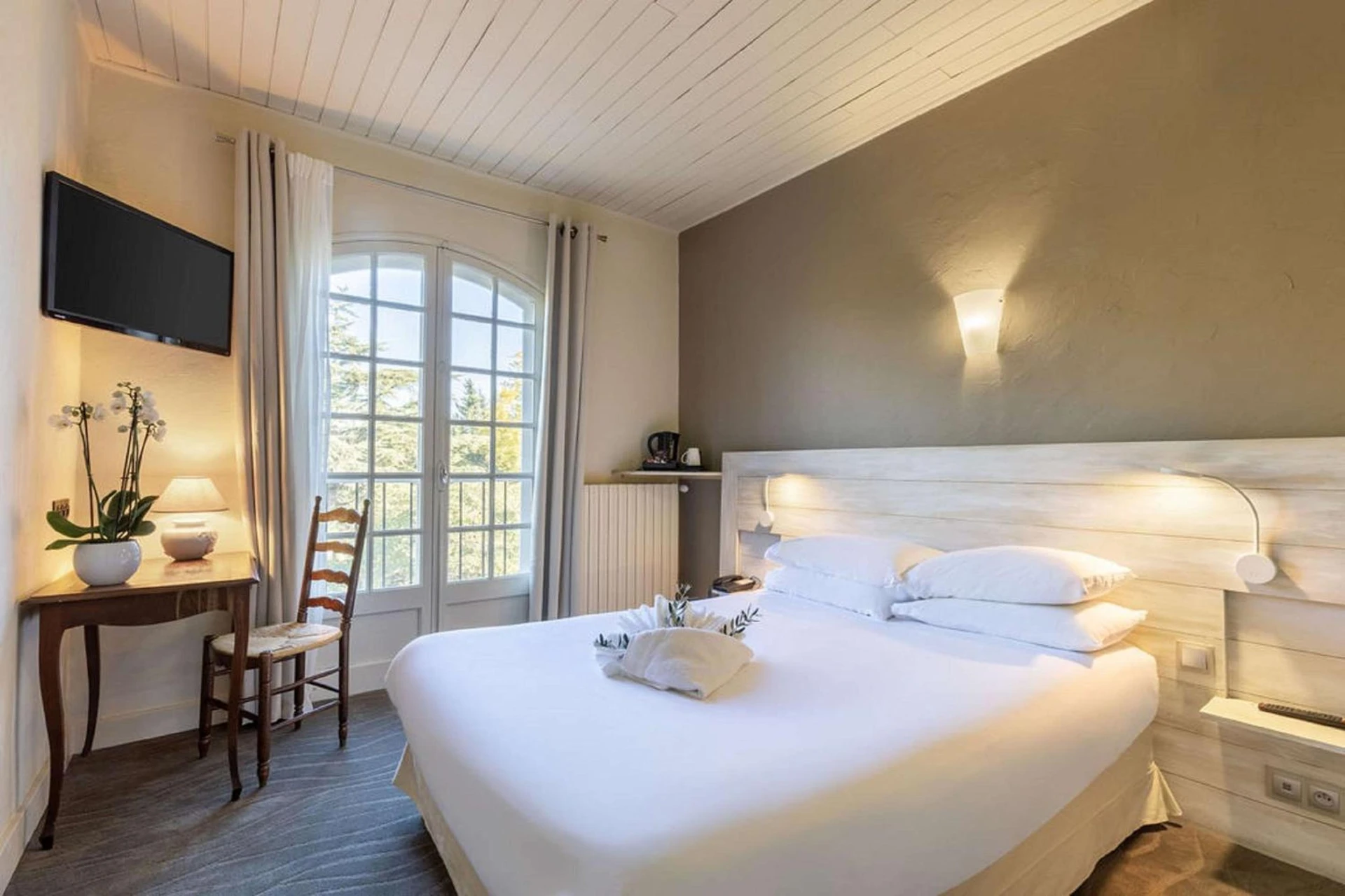 Chambre disponible pour un séminaire d'entreprise à Best Western Le Val Majour - Fontvieille