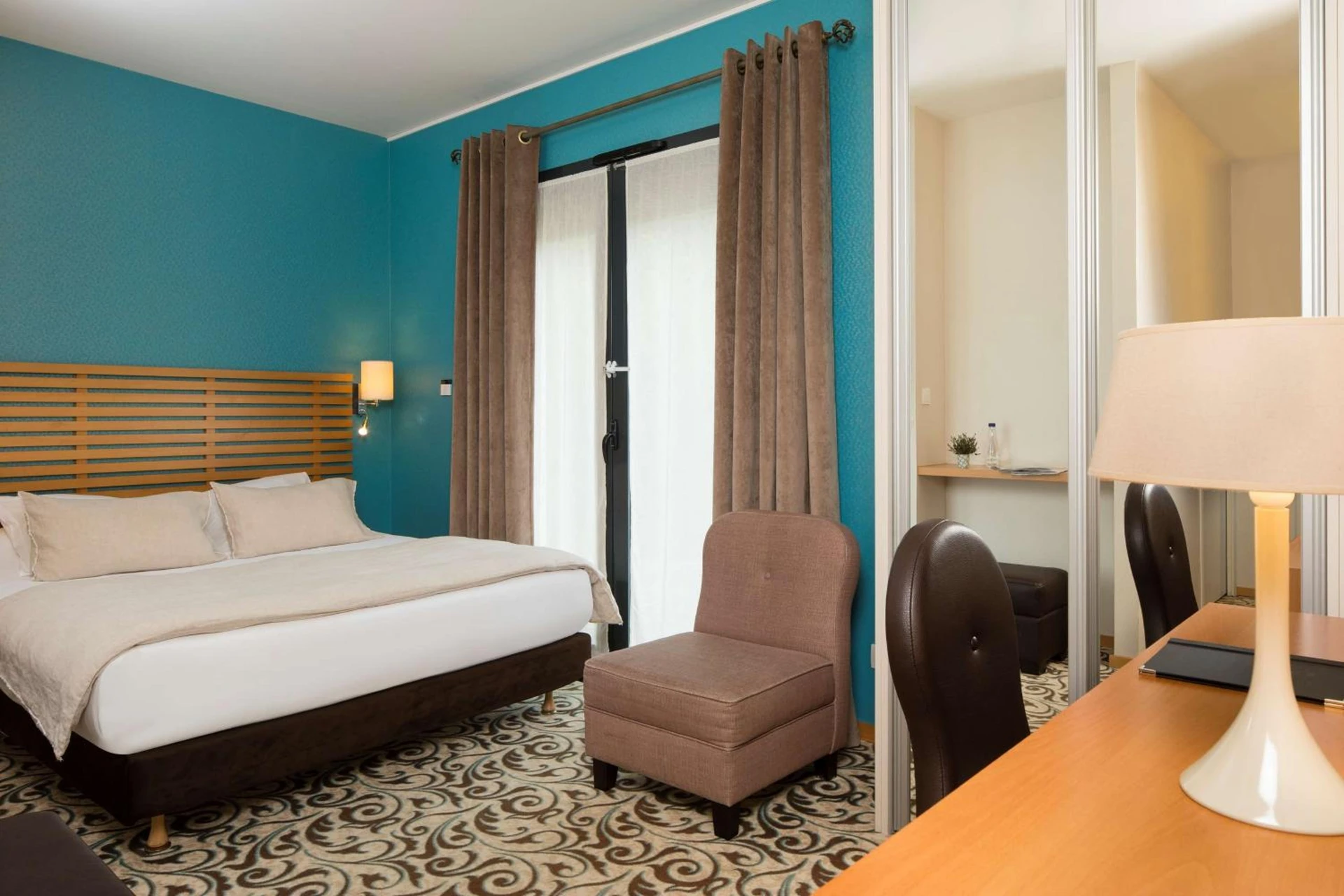 Chambre disponible pour un séminaire d'entreprise à Best Western Plus Hotel De La Regate-Erdre - Saint-Tropez