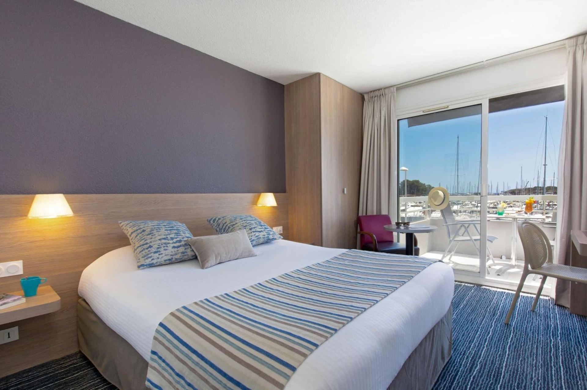 Organiser un séminaire d'entreprise : Best Western Plus La Marina à saint-raphael