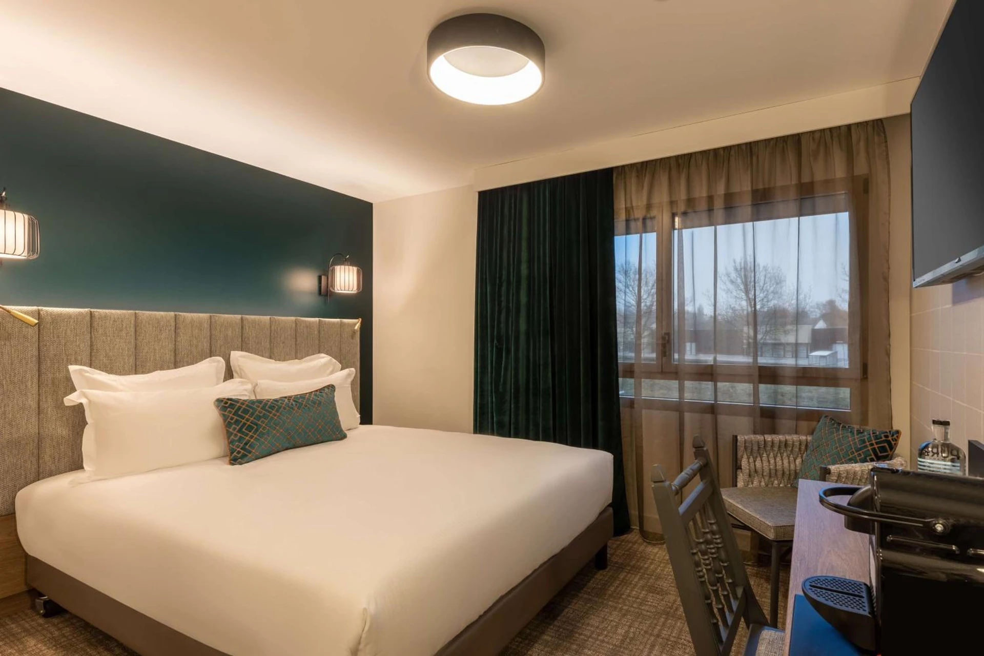 Chambre disponible pour un séminaire d'entreprise à Best Western Plus Le Conquerant Rouen Nord - Bois-Guillaume