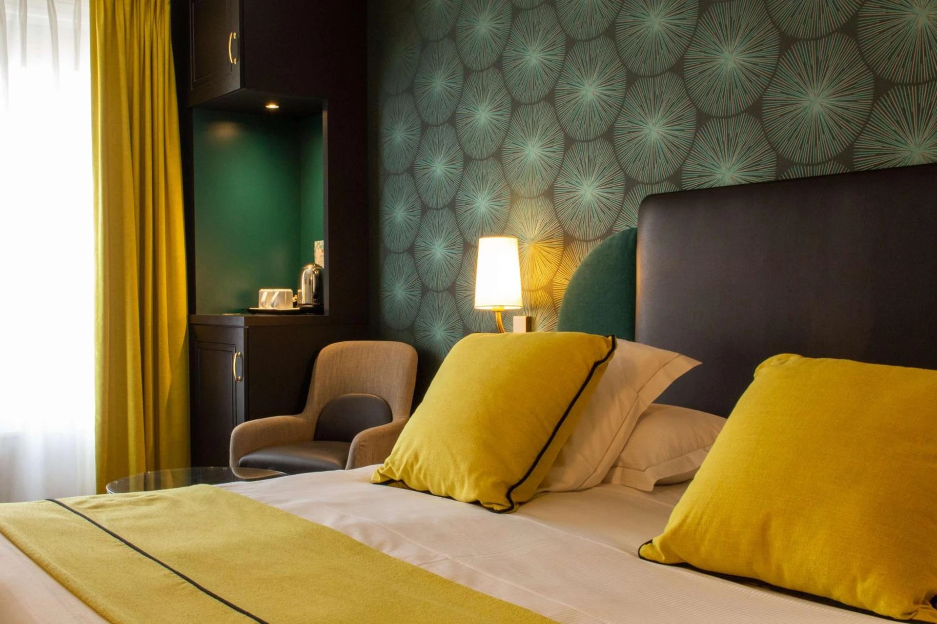 Magnifique chambre pour un séminaire d'entreprise à Best Western Plus Le Moderne - Caen